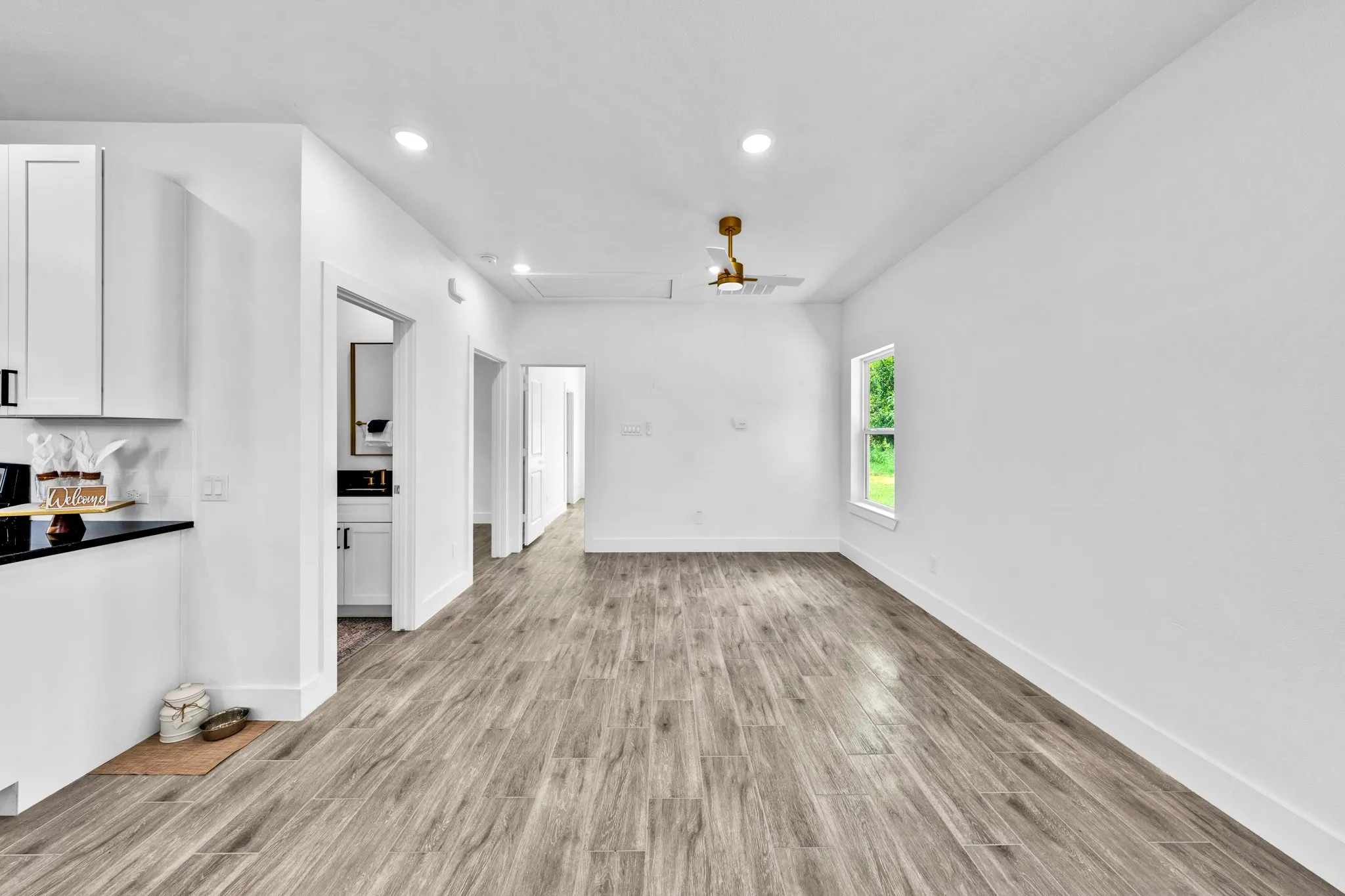 Single Family Residence For Sale in Hopkins County , 218 Calvert Street, Sulphur Springs, Texas 75482, 2 Bedroom, 2 Bathroom, Garage spaces, 862 Sqft, built in 2026, mls#21380266, Real Estate Agent in Sulphur Springs, Homes For Sale in Hopkins county, Homes For Sale in Sulphur Springs, Realtor in Sulphur Springs Texas, Real Estate Brokerage Independent Realty Texas, Luminita Cordes Realtor