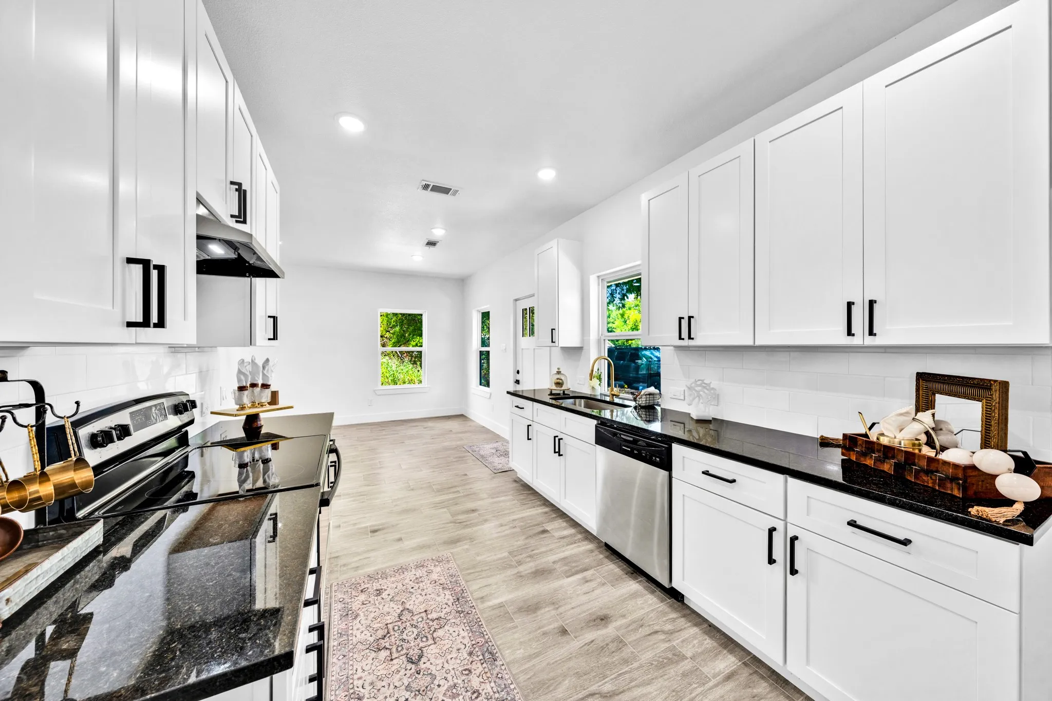 Single Family Residence For Sale in Hopkins County , 218 Calvert Street, Sulphur Springs, Texas 75482, 2 Bedroom, 2 Bathroom, Garage spaces, 862 Sqft, built in 2026, mls#21380266, Real Estate Agent in Sulphur Springs, Homes For Sale in Hopkins county, Homes For Sale in Sulphur Springs, Realtor in Sulphur Springs Texas, Real Estate Brokerage Independent Realty Texas, Luminita Cordes Realtor