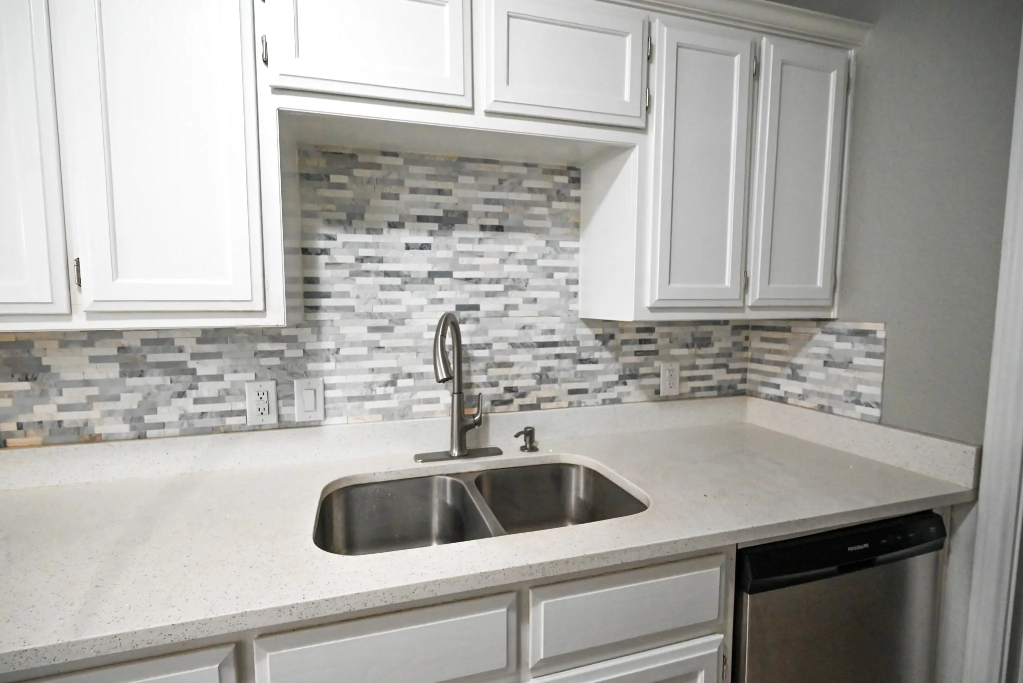 Duplex For Rent in Wise County , 502 N Sewell Drive B, Decatur, Texas 76234, 3 Bedroom, 2 Bathroom, Garage spaces, 1,200 Sqft, built in 1998, mls#21381069, Real Estate Agent in Decatur, Homes For Rent in Wise county, Homes For Rent in Decatur, Realtor in Decatur Texas, Real Estate Brokerage Independent Realty Texas, Luminita Cordes Realtor