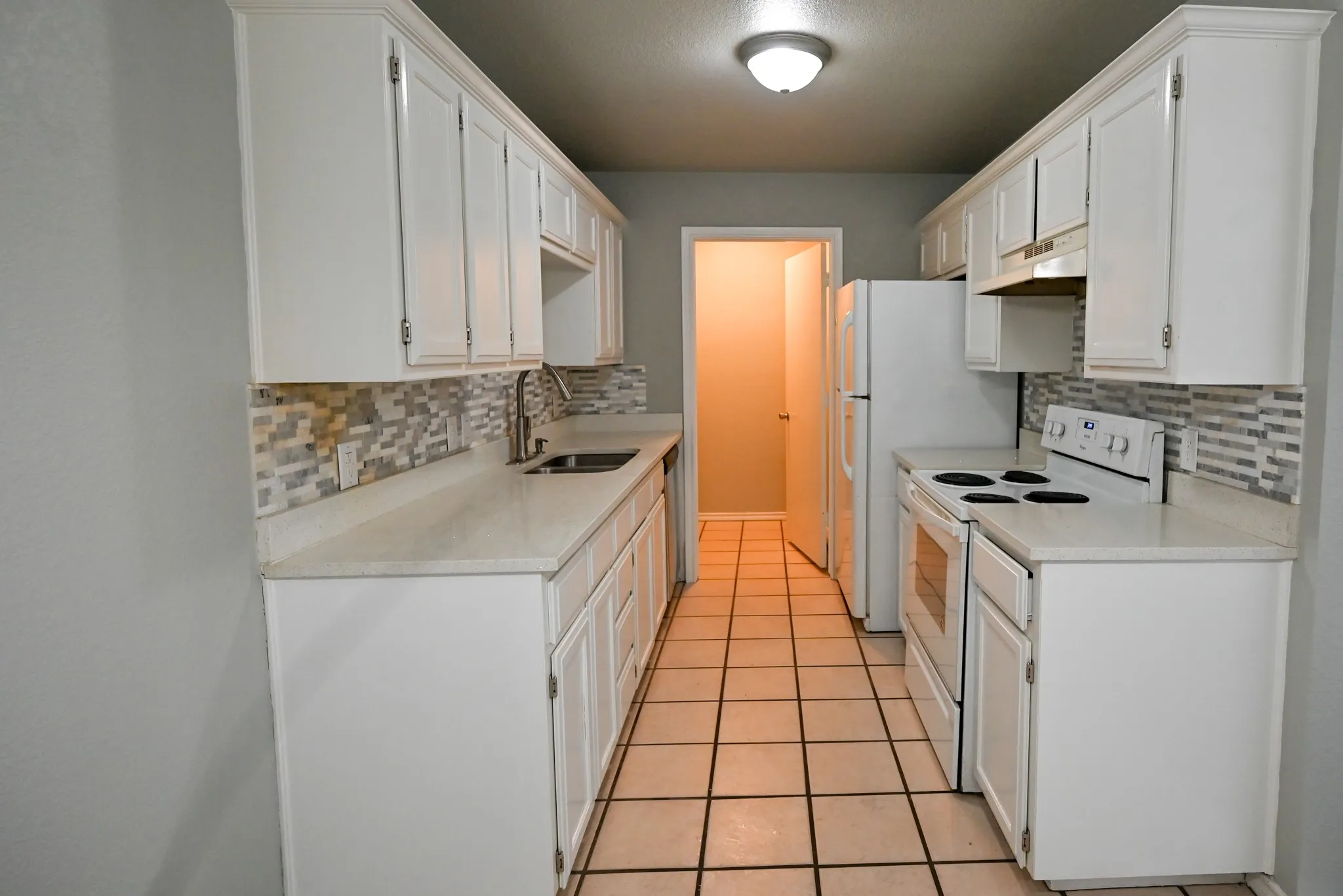Duplex For Rent in Wise County , 502 N Sewell Drive B, Decatur, Texas 76234, 3 Bedroom, 2 Bathroom, Garage spaces, 1,200 Sqft, built in 1998, mls#21381069, Real Estate Agent in Decatur, Homes For Rent in Wise county, Homes For Rent in Decatur, Realtor in Decatur Texas, Real Estate Brokerage Independent Realty Texas, Luminita Cordes Realtor