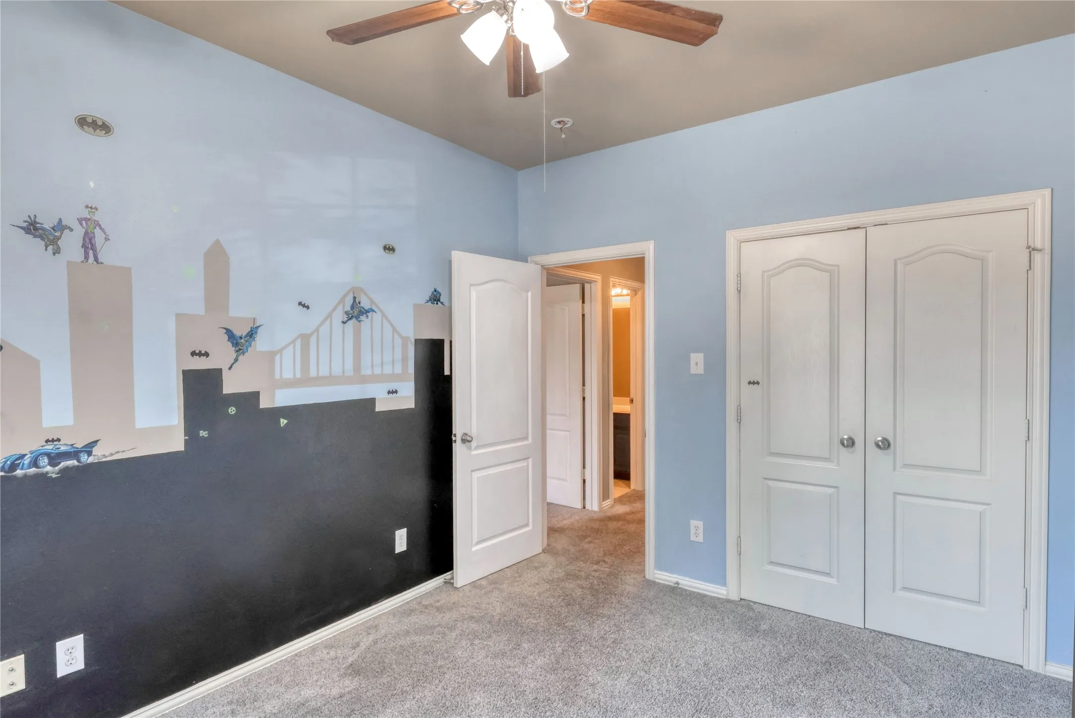 Single Family Residence For Sale in Tarrant County , 12012 Ringtail Drive, Fort Worth, Texas 76244, 4 Bedroom, 3 Bathroom, 2 Garage spaces, 2,597 Sqft, built in 2005, mls#21380607, Real Estate Agent in Fort Worth, Homes For Sale in Tarrant county, Homes For Sale in Fort Worth, Realtor in Fort Worth Texas, Real Estate Brokerage Independent Realty Texas, Luminita Cordes Realtor
