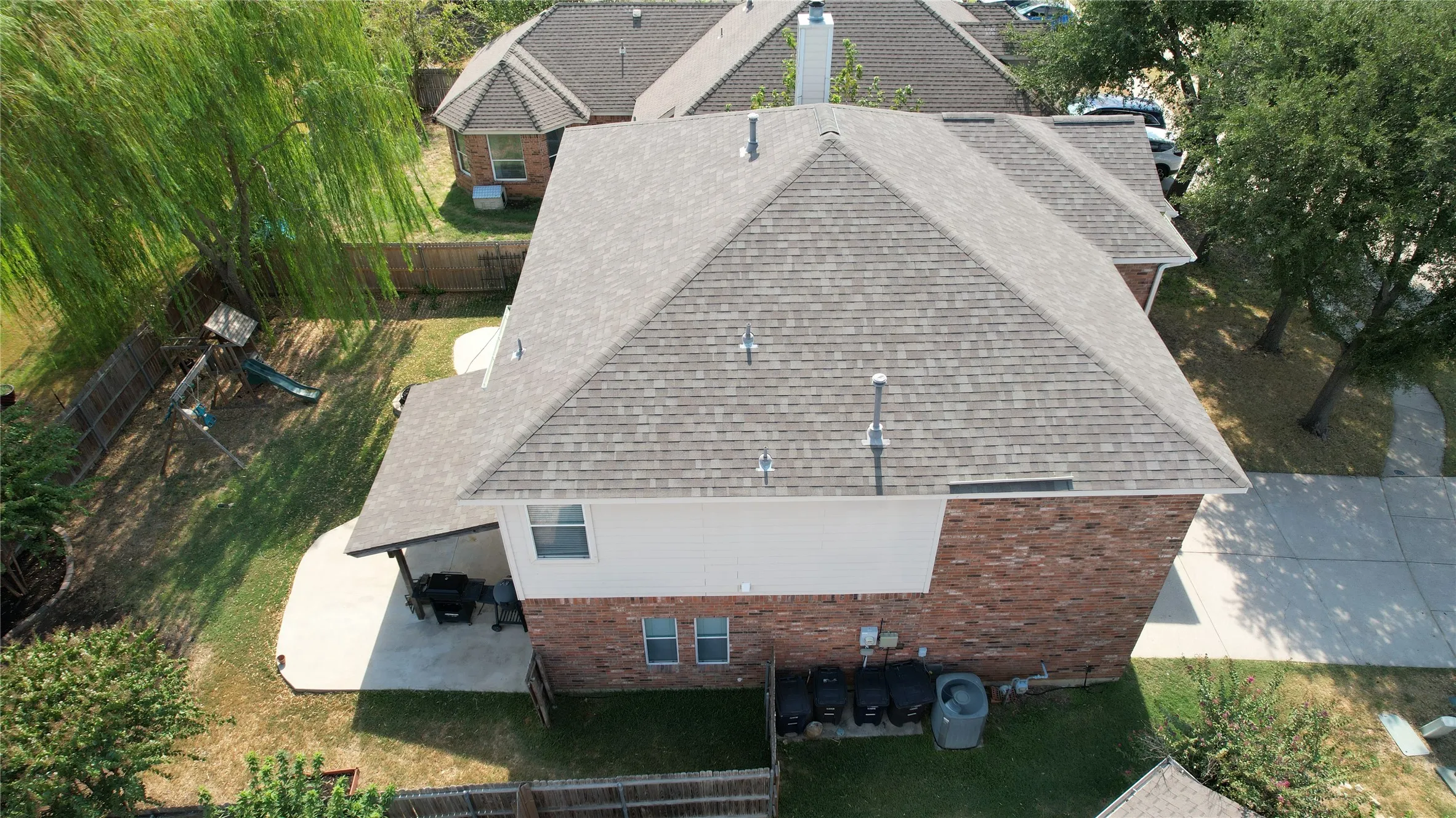 Single Family Residence For Sale in Tarrant County , 12012 Ringtail Drive, Fort Worth, Texas 76244, 4 Bedroom, 3 Bathroom, 2 Garage spaces, 2,597 Sqft, built in 2005, mls#21380607, Real Estate Agent in Fort Worth, Homes For Sale in Tarrant county, Homes For Sale in Fort Worth, Realtor in Fort Worth Texas, Real Estate Brokerage Independent Realty Texas, Luminita Cordes Realtor