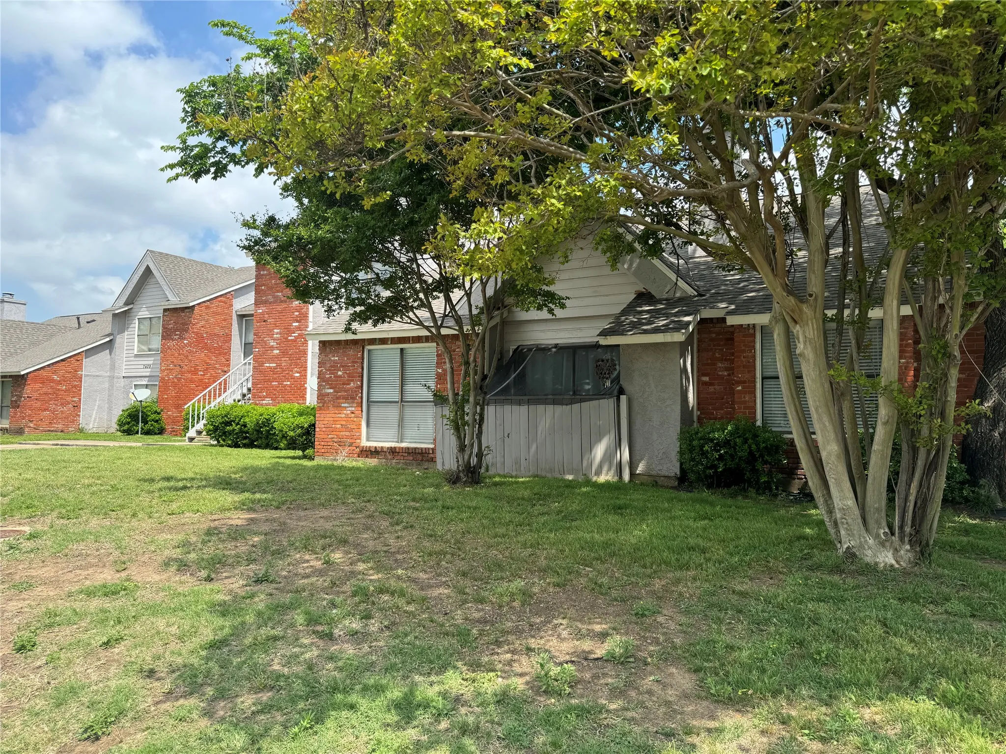 Quadruplex For Sale in Tarrant County , 7405, 7409, 7413 Bogart Drive, North Richland Hills, Texas 76180, 18 Bedroom, 12 Bathroom, Garage spaces, 0 Sqft, built in 1983, mls#21381083, Real Estate Agent in North Richland Hills, Homes For Sale in Tarrant county, Homes For Sale in North Richland Hills, Realtor in North Richland Hills Texas, Real Estate Brokerage Independent Realty Texas, Luminita Cordes Realtor