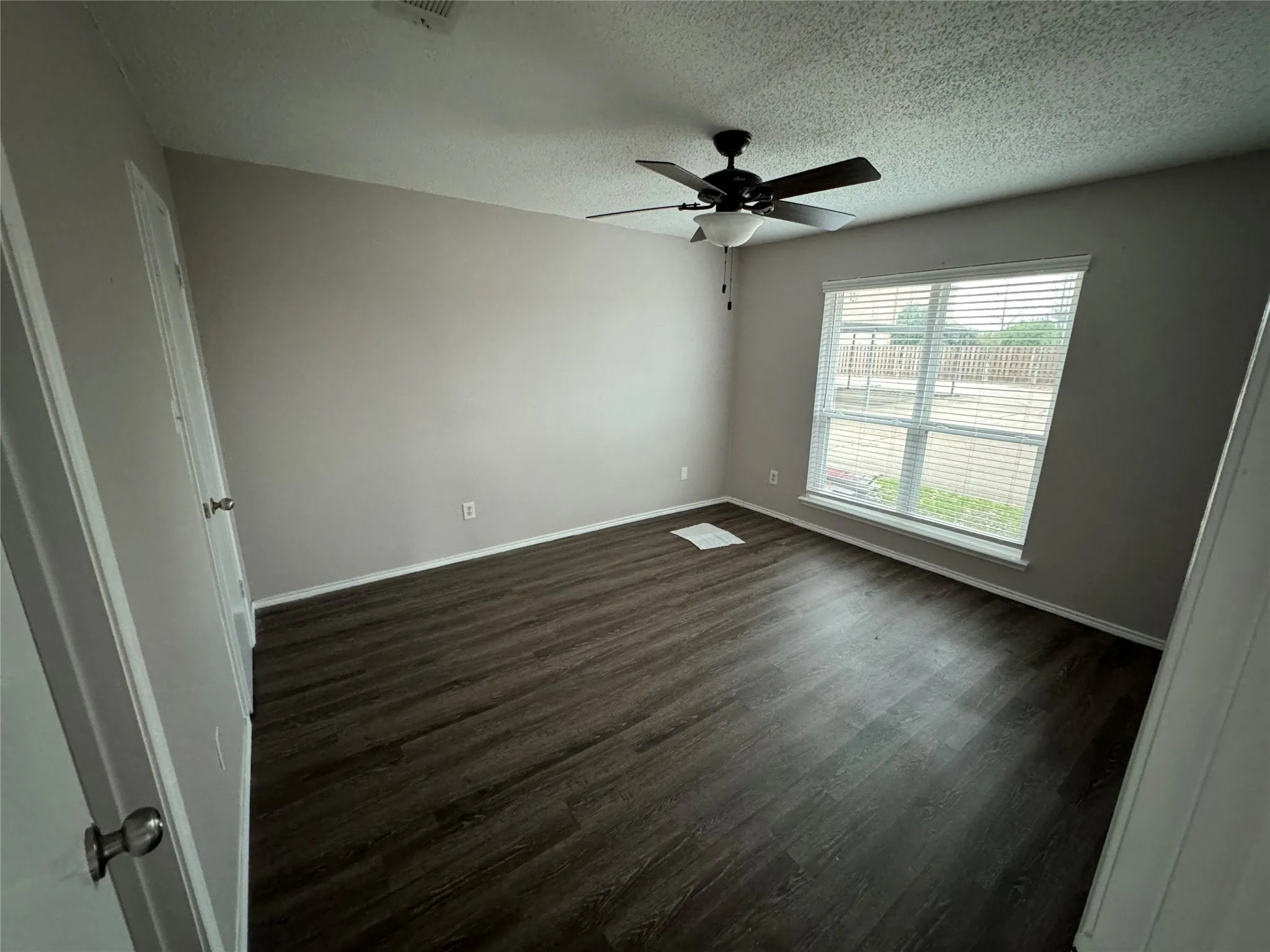 Quadruplex For Sale in Tarrant County , 7405, 7409, 7413 Bogart Drive, North Richland Hills, Texas 76180, 18 Bedroom, 12 Bathroom, Garage spaces, 0 Sqft, built in 1983, mls#21381083, Real Estate Agent in North Richland Hills, Homes For Sale in Tarrant county, Homes For Sale in North Richland Hills, Realtor in North Richland Hills Texas, Real Estate Brokerage Independent Realty Texas, Luminita Cordes Realtor