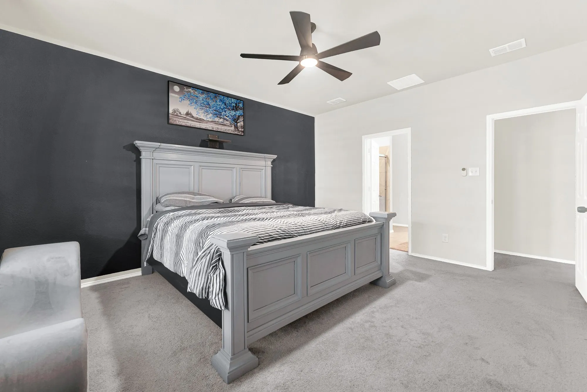 Single Family Residence For Sale in Kaufman County , 1020 Voca Drive, Forney, Texas 75126, 4 Bedroom, 3 Bathroom, 2 Garage spaces, 2,498 Sqft, built in 2020, mls#21381087, Real Estate Agent in Forney, Homes For Sale in Kaufman county, Homes For Sale in Forney, Realtor in Forney Texas, Real Estate Brokerage Independent Realty Texas, Luminita Cordes Realtor