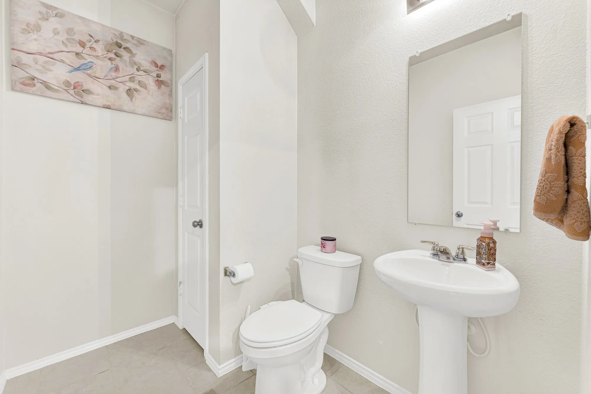 Single Family Residence For Sale in Kaufman County , 1020 Voca Drive, Forney, Texas 75126, 4 Bedroom, 3 Bathroom, 2 Garage spaces, 2,498 Sqft, built in 2020, mls#21381087, Real Estate Agent in Forney, Homes For Sale in Kaufman county, Homes For Sale in Forney, Realtor in Forney Texas, Real Estate Brokerage Independent Realty Texas, Luminita Cordes Realtor