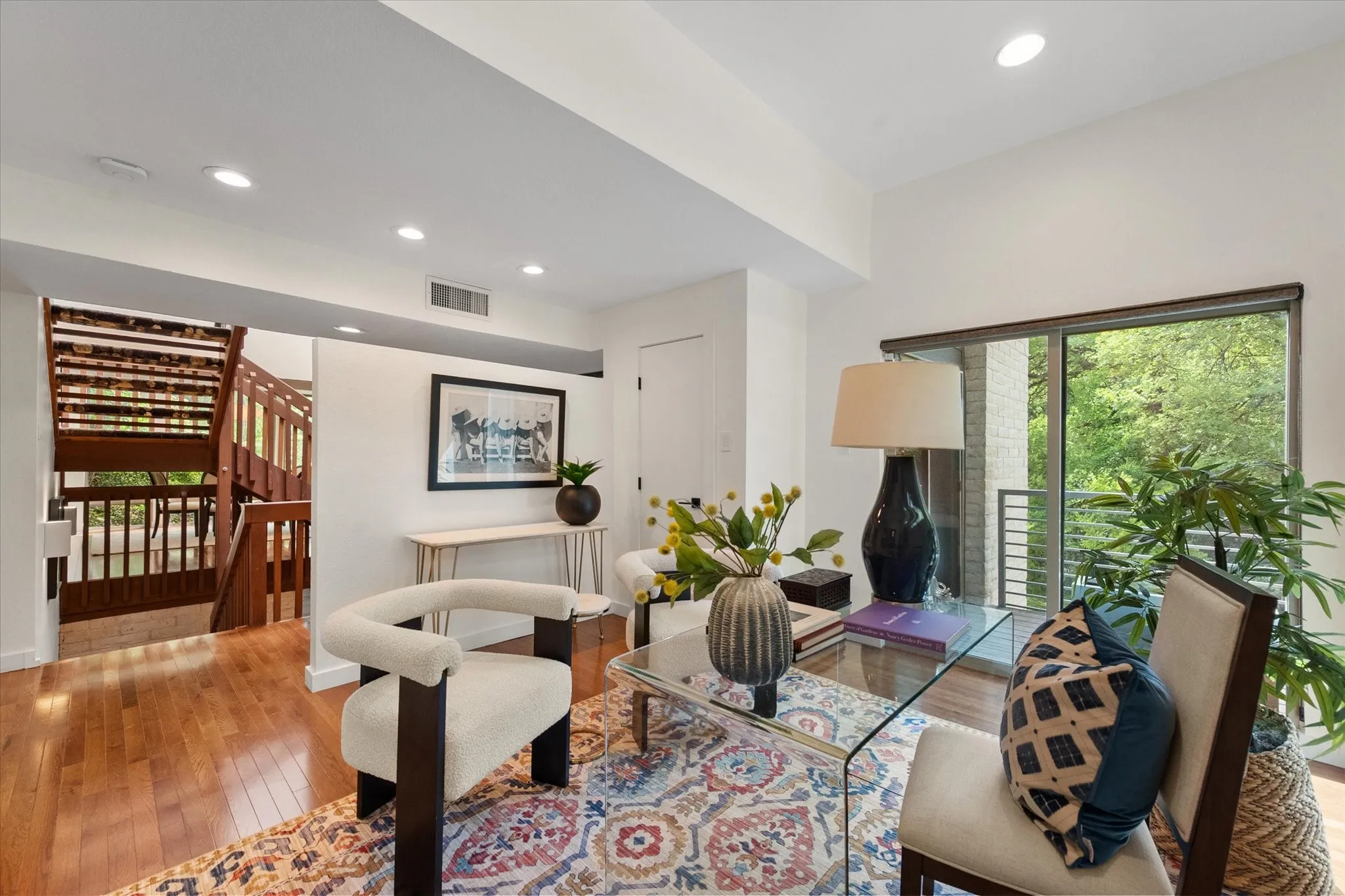 Single Family Residence For Sale in Tarrant County , 3509 Bellaire Park Court, Fort Worth, Texas 76109, 3 Bedroom, 3 Bathroom, 2 Garage spaces, 3,418 Sqft, built in 1977, mls#21378360, Real Estate Agent in Fort Worth, Homes For Sale in Tarrant county, Homes For Sale in Fort Worth, Realtor in Fort Worth Texas, Real Estate Brokerage Independent Realty Texas, Luminita Cordes Realtor