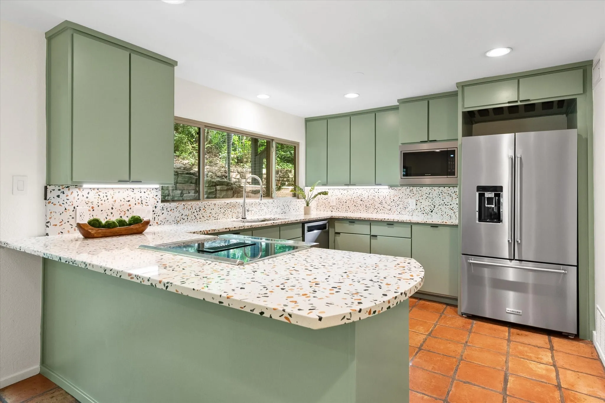 Single Family Residence For Sale in Tarrant County , 3509 Bellaire Park Court, Fort Worth, Texas 76109, 3 Bedroom, 3 Bathroom, 2 Garage spaces, 3,418 Sqft, built in 1977, mls#21378360, Real Estate Agent in Fort Worth, Homes For Sale in Tarrant county, Homes For Sale in Fort Worth, Realtor in Fort Worth Texas, Real Estate Brokerage Independent Realty Texas, Luminita Cordes Realtor