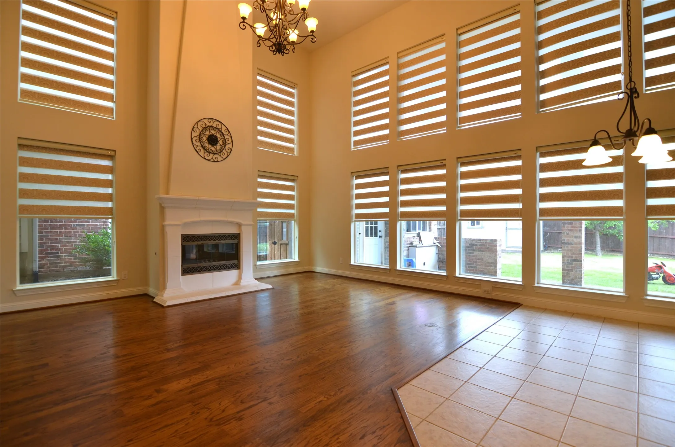 Single Family Residence For Rent in Collin County , 700 Addie Lane, Mc Kinney, Texas 75071, 5 Bedroom, 4 Bathroom, 2 Garage spaces, 4,078 Sqft, built in 2014, mls#21381063, Real Estate Agent in Mc Kinney, Homes For Rent in Collin county, Homes For Rent in Mc Kinney, Realtor in Mc Kinney Texas, Real Estate Brokerage Independent Realty Texas, Luminita Cordes Realtor