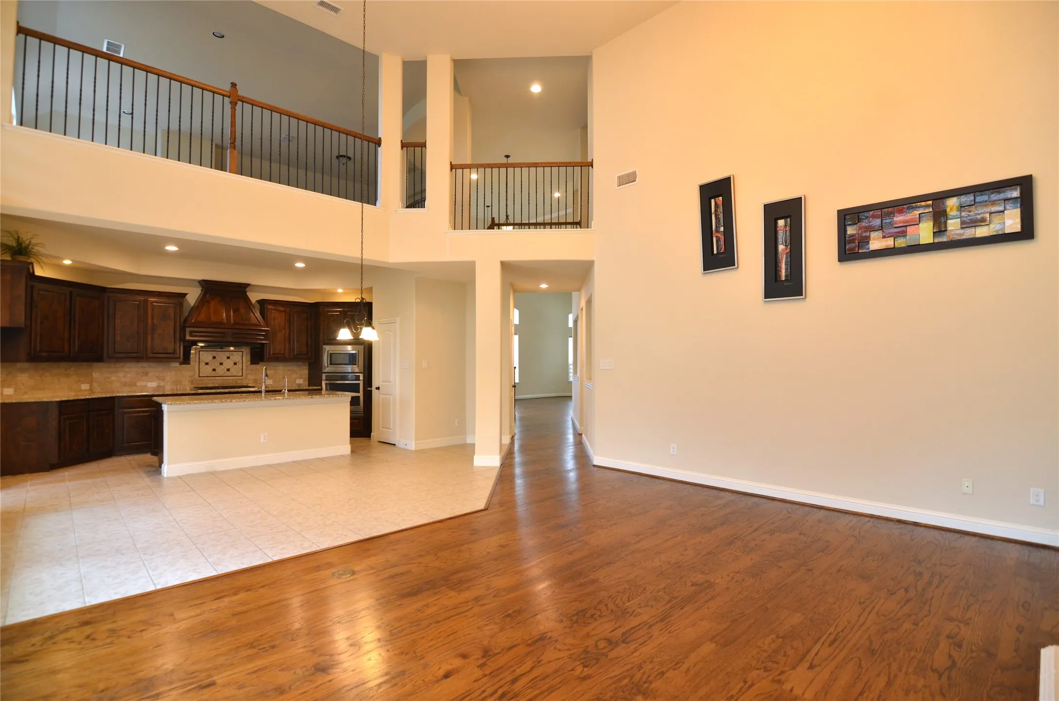 Single Family Residence For Rent in Collin County , 700 Addie Lane, Mc Kinney, Texas 75071, 5 Bedroom, 4 Bathroom, 2 Garage spaces, 4,078 Sqft, built in 2014, mls#21381063, Real Estate Agent in Mc Kinney, Homes For Rent in Collin county, Homes For Rent in Mc Kinney, Realtor in Mc Kinney Texas, Real Estate Brokerage Independent Realty Texas, Luminita Cordes Realtor