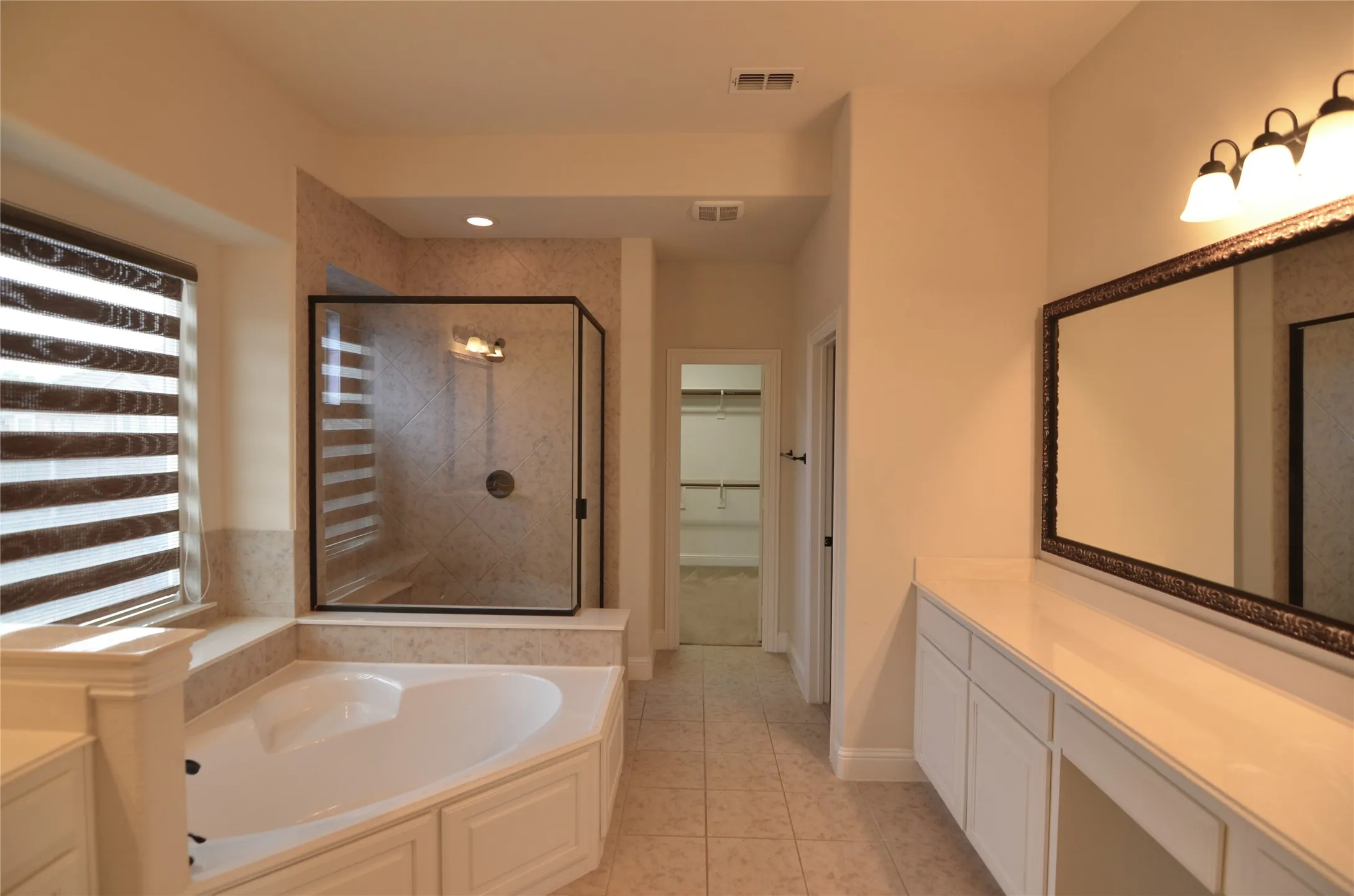 Single Family Residence For Rent in Collin County , 700 Addie Lane, Mc Kinney, Texas 75071, 5 Bedroom, 4 Bathroom, 2 Garage spaces, 4,078 Sqft, built in 2014, mls#21381063, Real Estate Agent in Mc Kinney, Homes For Rent in Collin county, Homes For Rent in Mc Kinney, Realtor in Mc Kinney Texas, Real Estate Brokerage Independent Realty Texas, Luminita Cordes Realtor