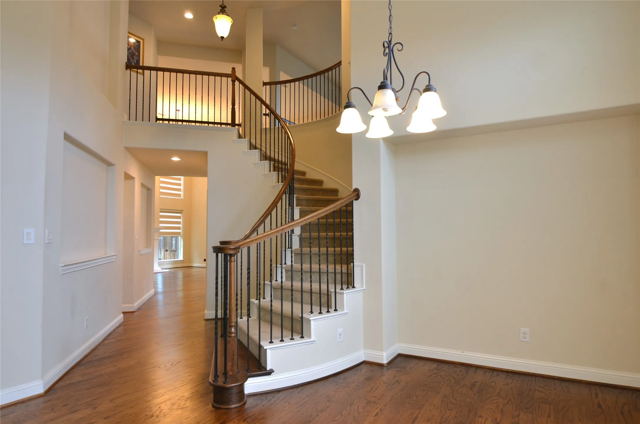 Single Family Residence For Rent in Collin County , 700 Addie Lane, Mc Kinney, Texas 75071, 5 Bedroom, 4 Bathroom, 2 Garage spaces, 4,078 Sqft, built in 2014, mls#21381063, Real Estate Agent in Mc Kinney, Homes For Rent in Collin county, Homes For Rent in Mc Kinney, Realtor in Mc Kinney Texas, Real Estate Brokerage Independent Realty Texas, Luminita Cordes Realtor