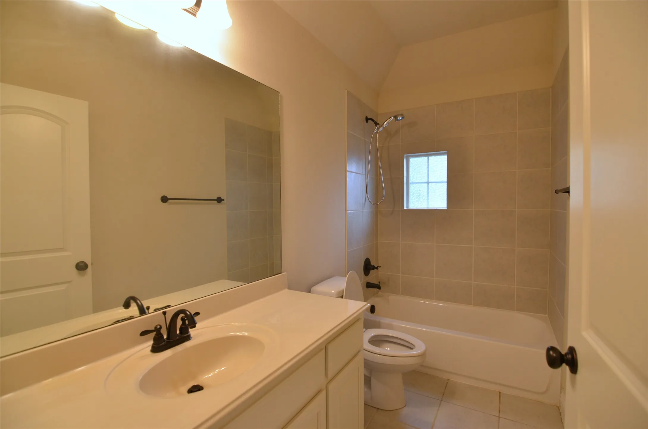 Single Family Residence For Rent in Collin County , 700 Addie Lane, Mc Kinney, Texas 75071, 5 Bedroom, 4 Bathroom, 2 Garage spaces, 4,078 Sqft, built in 2014, mls#21381063, Real Estate Agent in Mc Kinney, Homes For Rent in Collin county, Homes For Rent in Mc Kinney, Realtor in Mc Kinney Texas, Real Estate Brokerage Independent Realty Texas, Luminita Cordes Realtor