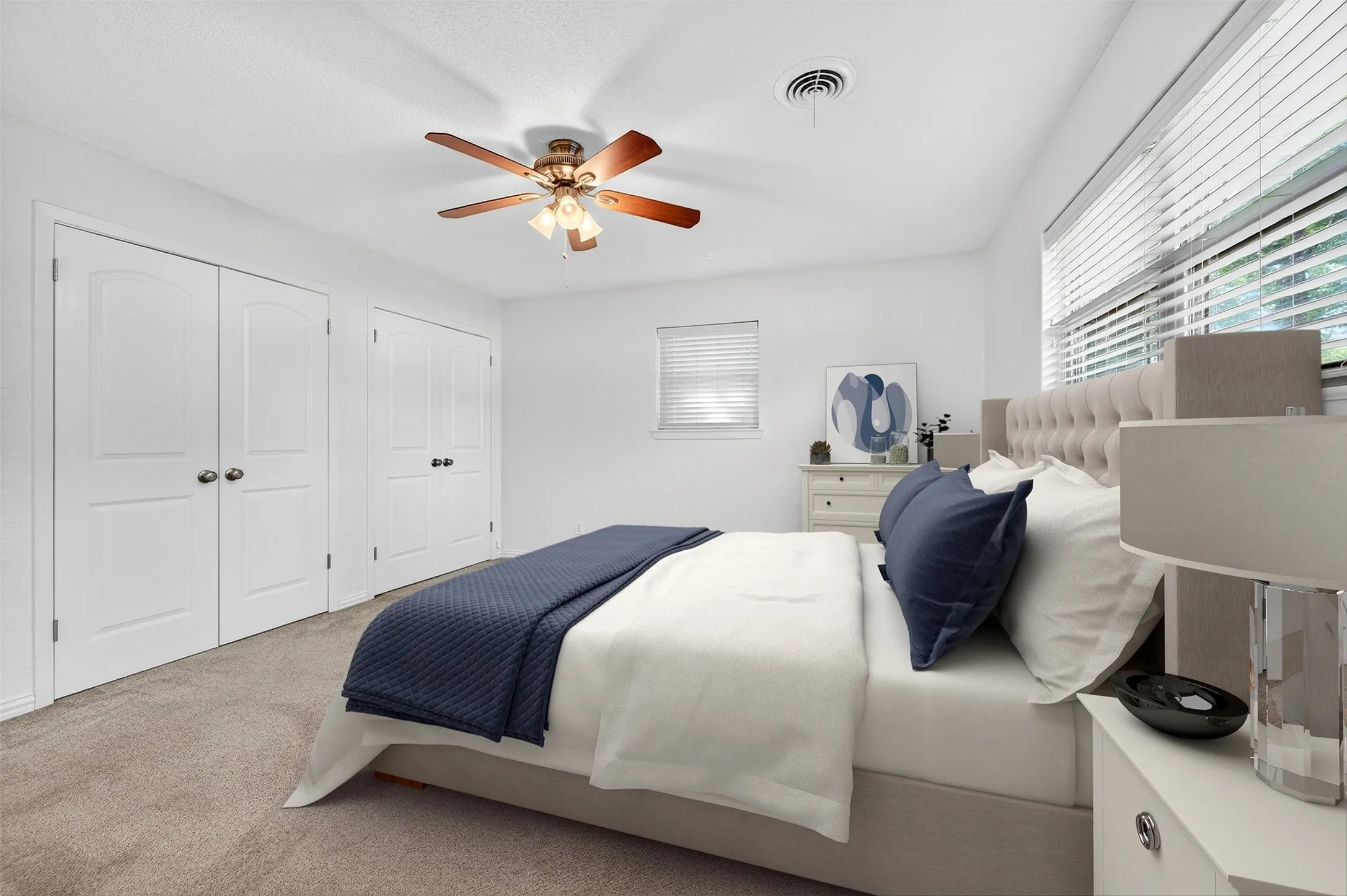 Single Family Residence For Rent in Cooke County , 100 Kiowa Drive S, Lake Kiowa, Texas 76240, 2 Bedroom, 2 Bathroom, Garage spaces, 1,650 Sqft, built in 1972, mls#21381040, Real Estate Agent in Lake Kiowa, Homes For Rent in Cooke county, Homes For Rent in Lake Kiowa, Realtor in Lake Kiowa Texas, Real Estate Brokerage Independent Realty Texas, Luminita Cordes Realtor