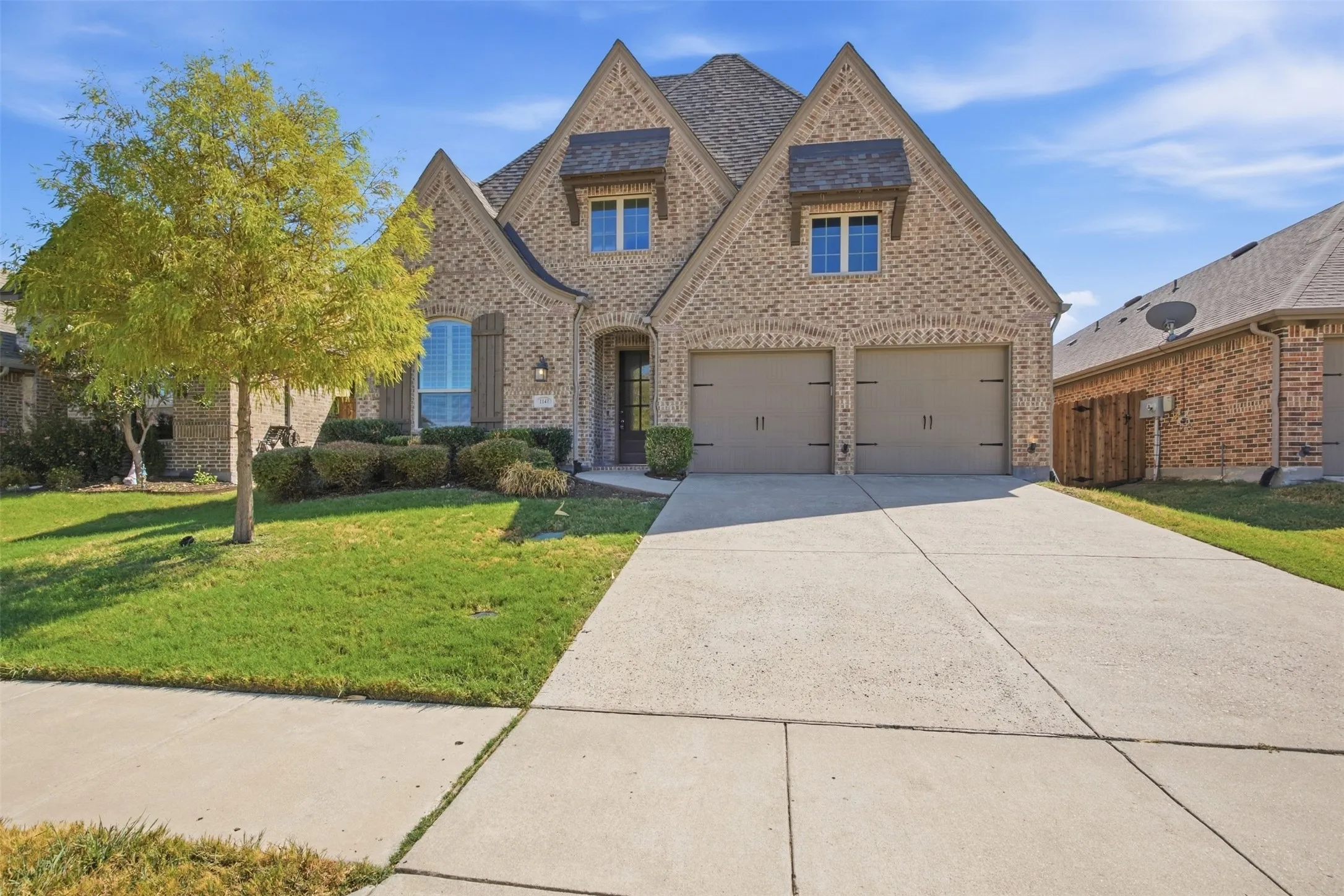 Single Family Residence For Rent in Collin County , 1144 Olympic Drive, Celina, Texas 75009, 4 Bedroom, 3 Bathroom, 2 Garage spaces, 2,985 Sqft, built in 2017, mls#21373985, Real Estate Agent in Celina, Homes For Rent in Collin county, Homes For Rent in Celina, Realtor in Celina Texas, Real Estate Brokerage Independent Realty Texas, Luminita Cordes Realtor