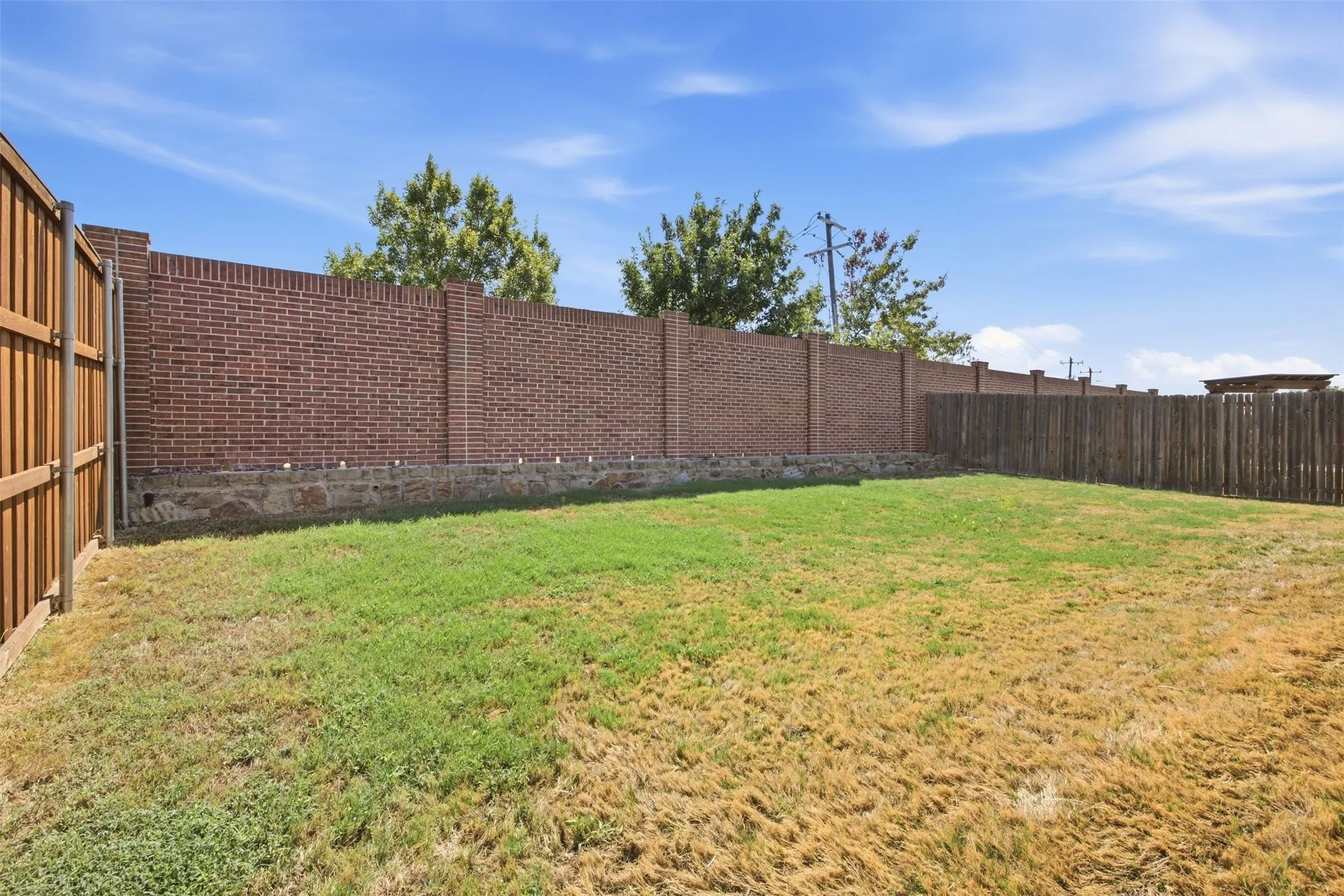 Single Family Residence For Rent in Collin County , 1144 Olympic Drive, Celina, Texas 75009, 4 Bedroom, 3 Bathroom, 2 Garage spaces, 2,985 Sqft, built in 2017, mls#21373985, Real Estate Agent in Celina, Homes For Rent in Collin county, Homes For Rent in Celina, Realtor in Celina Texas, Real Estate Brokerage Independent Realty Texas, Luminita Cordes Realtor