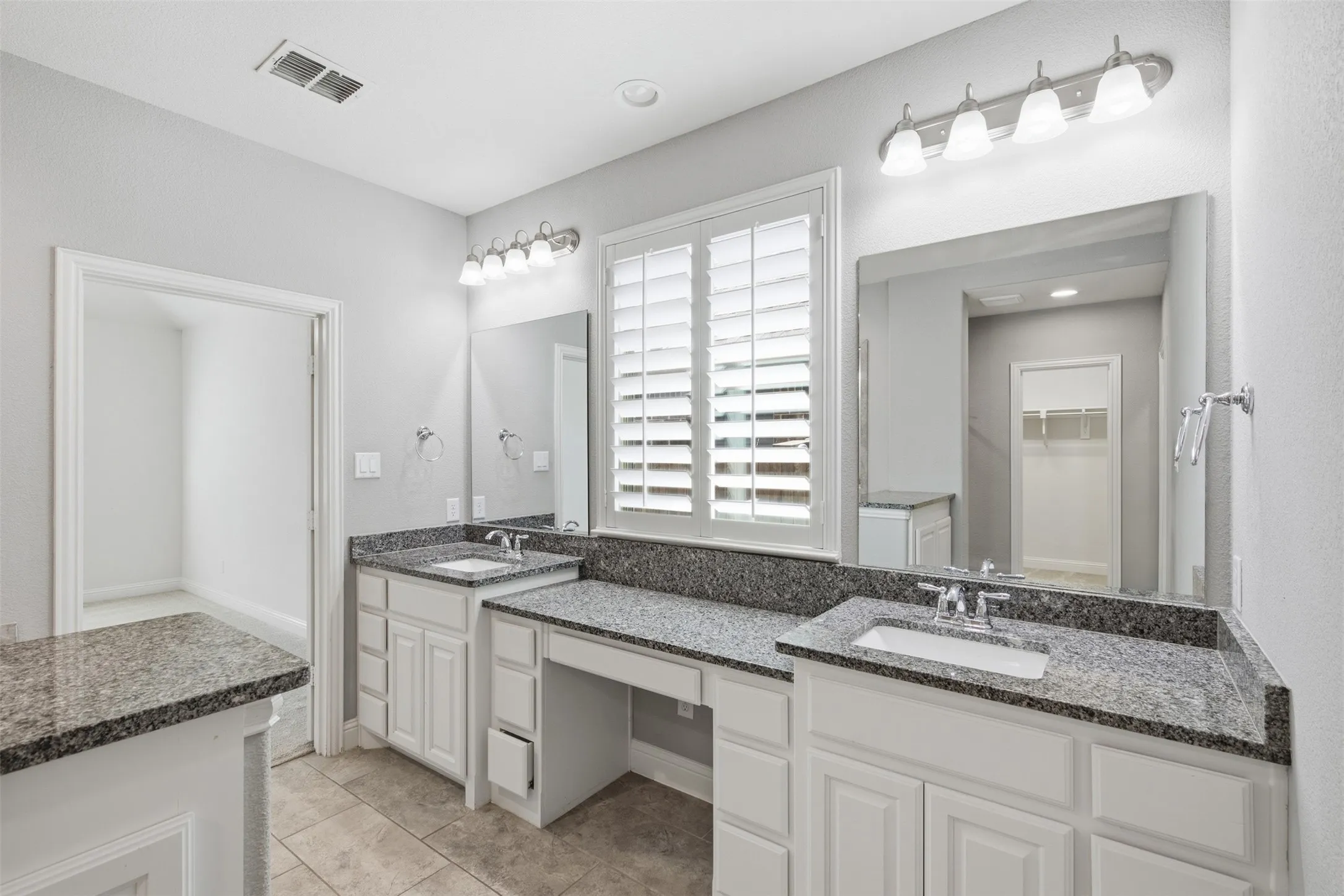 Single Family Residence For Rent in Collin County , 1144 Olympic Drive, Celina, Texas 75009, 4 Bedroom, 3 Bathroom, 2 Garage spaces, 2,985 Sqft, built in 2017, mls#21373985, Real Estate Agent in Celina, Homes For Rent in Collin county, Homes For Rent in Celina, Realtor in Celina Texas, Real Estate Brokerage Independent Realty Texas, Luminita Cordes Realtor