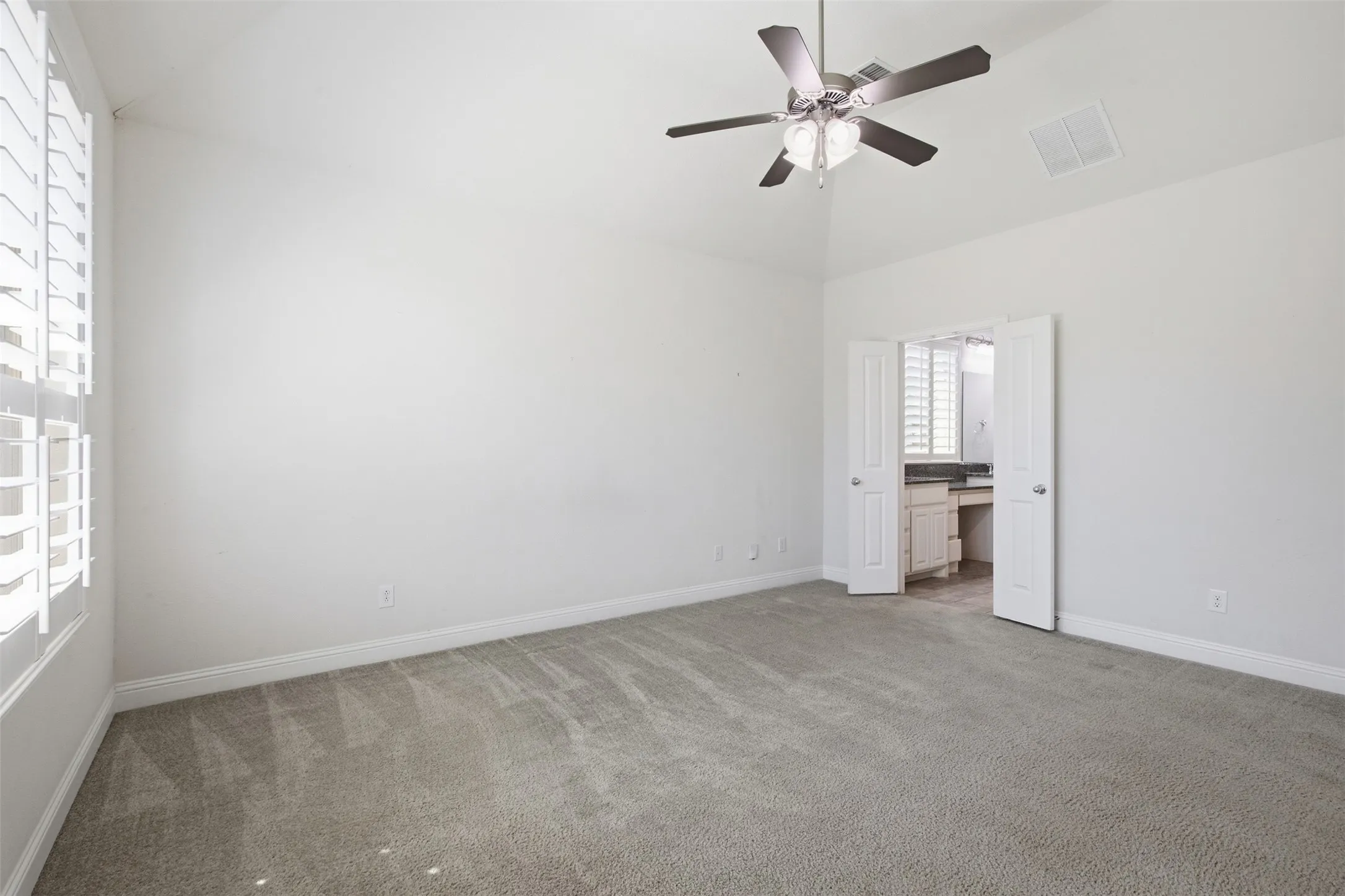 Single Family Residence For Rent in Collin County , 1144 Olympic Drive, Celina, Texas 75009, 4 Bedroom, 3 Bathroom, 2 Garage spaces, 2,985 Sqft, built in 2017, mls#21373985, Real Estate Agent in Celina, Homes For Rent in Collin county, Homes For Rent in Celina, Realtor in Celina Texas, Real Estate Brokerage Independent Realty Texas, Luminita Cordes Realtor