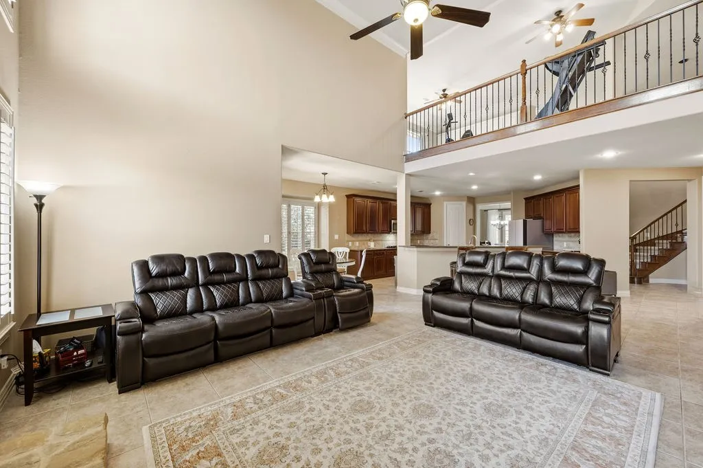 Single Family Residence For Sale in Denton County , 4823 Linda Lane, Frisco, Texas 75033, 4 Bedroom, 4 Bathroom, 3 Garage spaces, 3,980 Sqft, built in 2007, mls#21366731, Real Estate Agent in Frisco, Homes For Sale in Denton county, Homes For Sale in Frisco, Realtor in Frisco Texas, Real Estate Brokerage Independent Realty Texas, Luminita Cordes Realtor