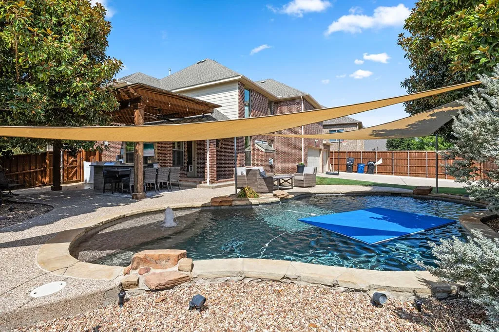 Single Family Residence For Sale in Denton County , 4823 Linda Lane, Frisco, Texas 75033, 4 Bedroom, 4 Bathroom, 3 Garage spaces, 3,980 Sqft, built in 2007, mls#21366731, Real Estate Agent in Frisco, Homes For Sale in Denton county, Homes For Sale in Frisco, Realtor in Frisco Texas, Real Estate Brokerage Independent Realty Texas, Luminita Cordes Realtor