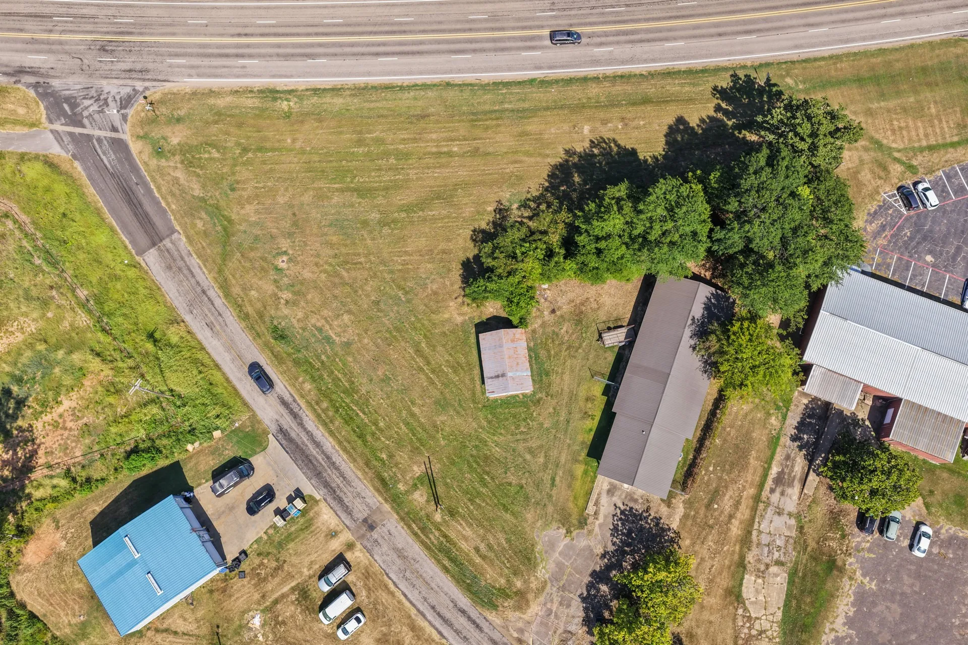 Office For Sale in Titus County , 2200 N Washington, Mt Pleasant, Texas 75455, 0, 0, Garage spaces, 0 Sqft, built in 1952, mls#21372448, Real Estate Agent in Mt Pleasant, Homes For Sale in Titus county, Homes For Sale in Mt Pleasant, Realtor in Mt Pleasant Texas, Real Estate Brokerage Independent Realty Texas, Luminita Cordes Realtor