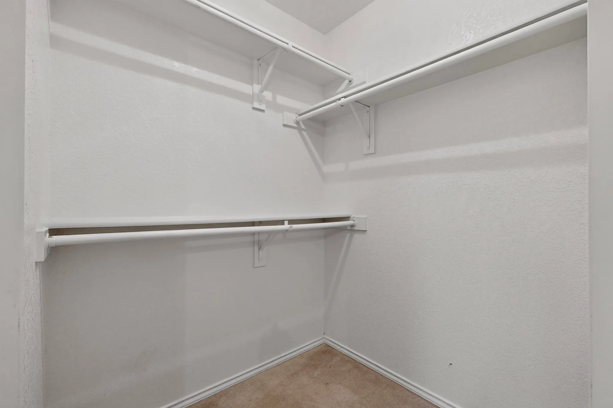 Single Family Residence For Rent in Bell County , 5201 Holster Drive, Killeen, Texas 76549, 4 Bedroom, 2 Bathroom, 2 Garage spaces, 1,918 Sqft, built in 2006, mls#21381137, Real Estate Agent in Killeen, Homes For Rent in Bell county, Homes For Rent in Killeen, Realtor in Killeen Texas, Real Estate Brokerage Independent Realty Texas, Luminita Cordes Realtor