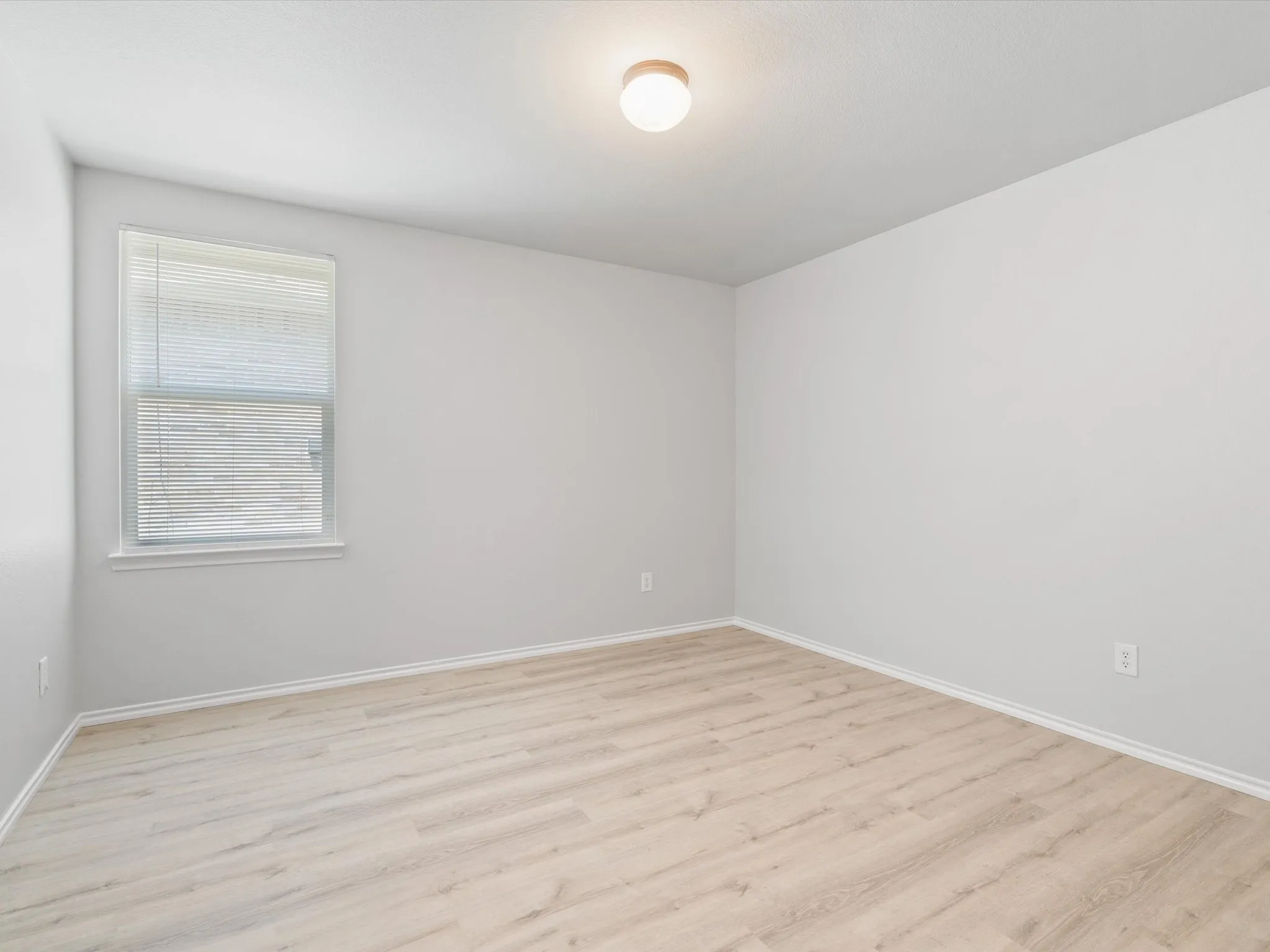 Single Family Residence For Rent in Collin County , 13101 Barbarosa Drive, Frisco, Texas 75035, 4 Bedroom, 2 Bathroom, 2 Garage spaces, 2,064 Sqft, built in 2005, mls#21373896, Real Estate Agent in Frisco, Homes For Rent in Collin county, Homes For Rent in Frisco, Realtor in Frisco Texas, Real Estate Brokerage Independent Realty Texas, Luminita Cordes Realtor