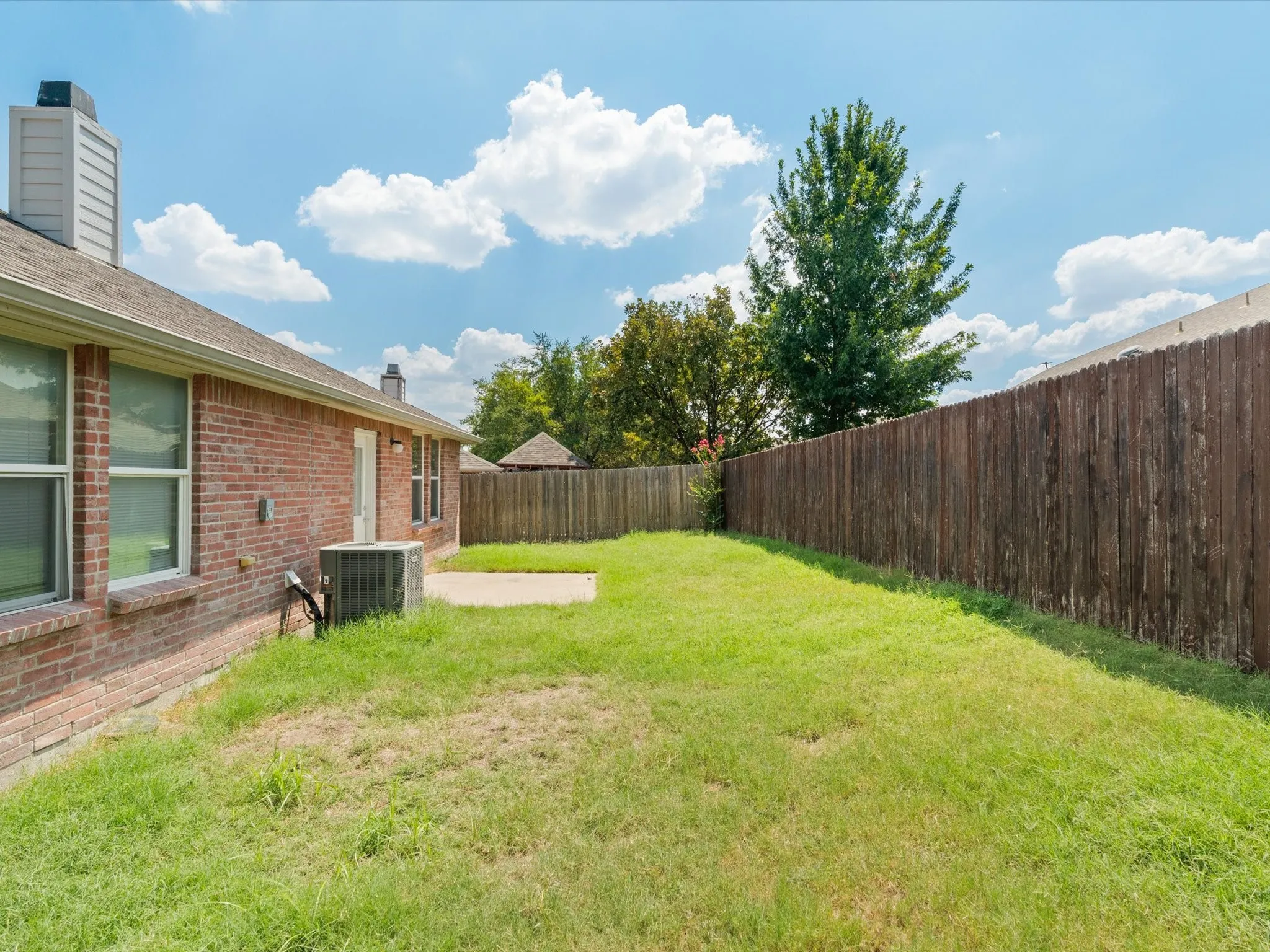 Single Family Residence For Rent in Collin County , 13101 Barbarosa Drive, Frisco, Texas 75035, 4 Bedroom, 2 Bathroom, 2 Garage spaces, 2,064 Sqft, built in 2005, mls#21373896, Real Estate Agent in Frisco, Homes For Rent in Collin county, Homes For Rent in Frisco, Realtor in Frisco Texas, Real Estate Brokerage Independent Realty Texas, Luminita Cordes Realtor