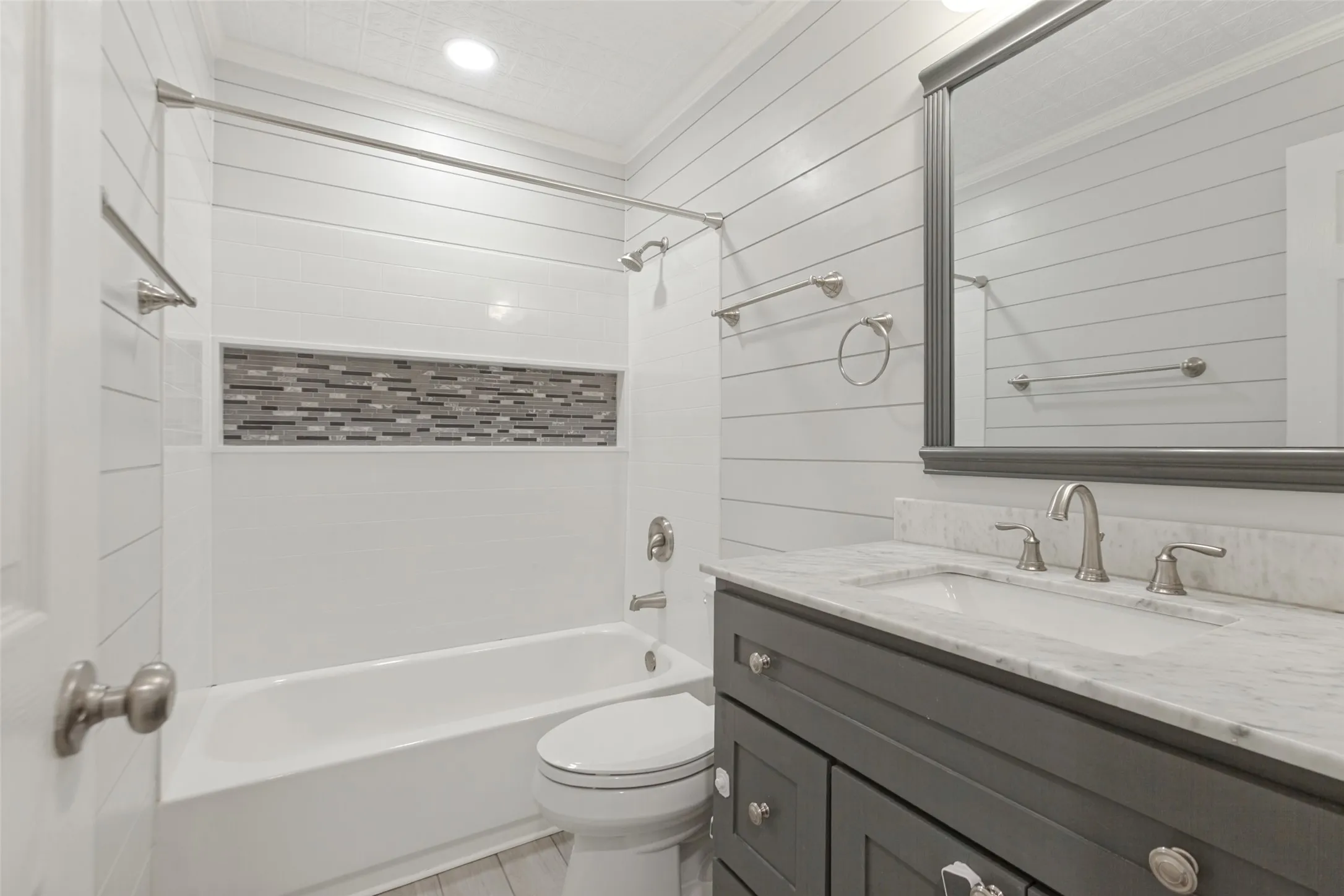 Guest bath
