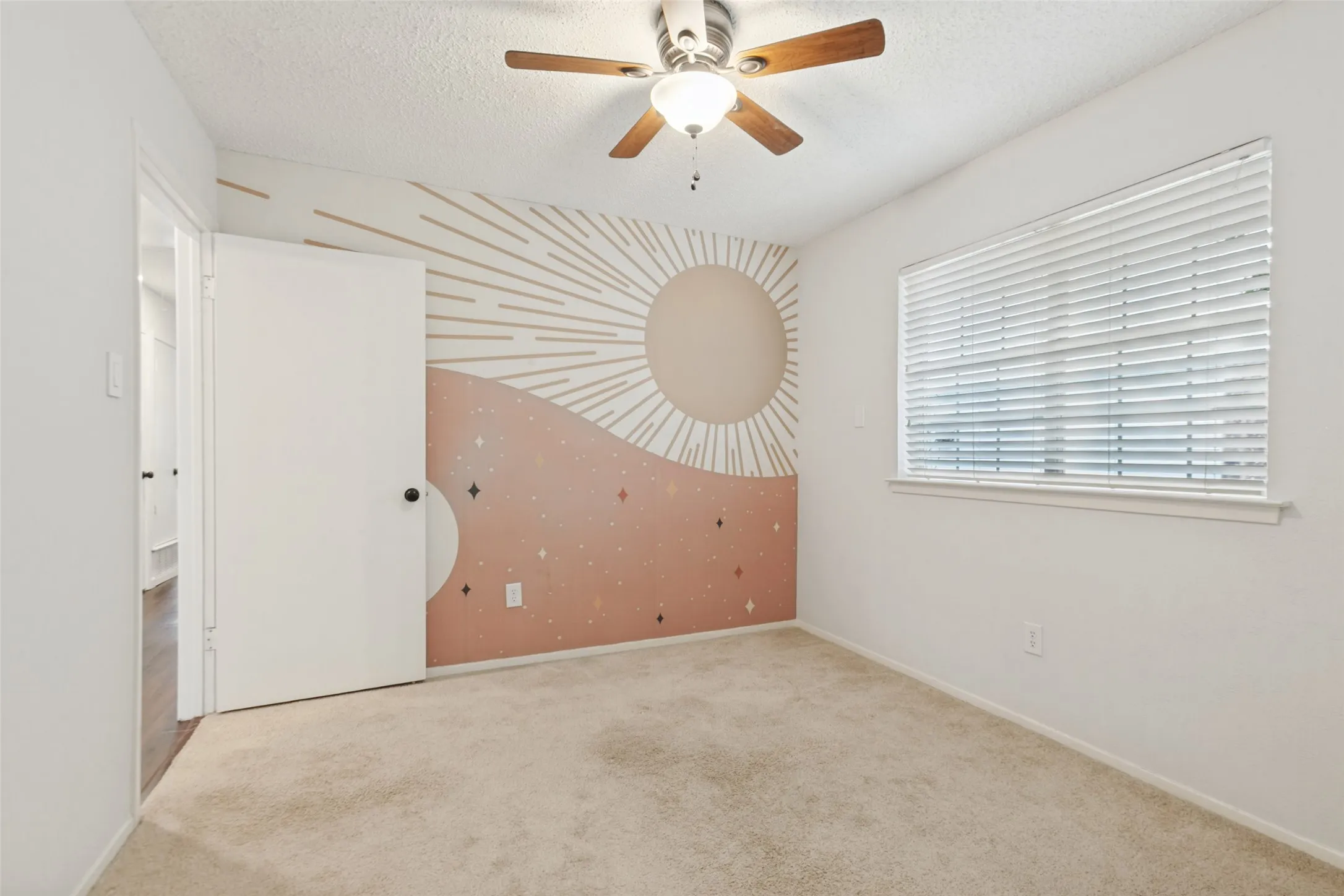 2nd bedroom with custom closet