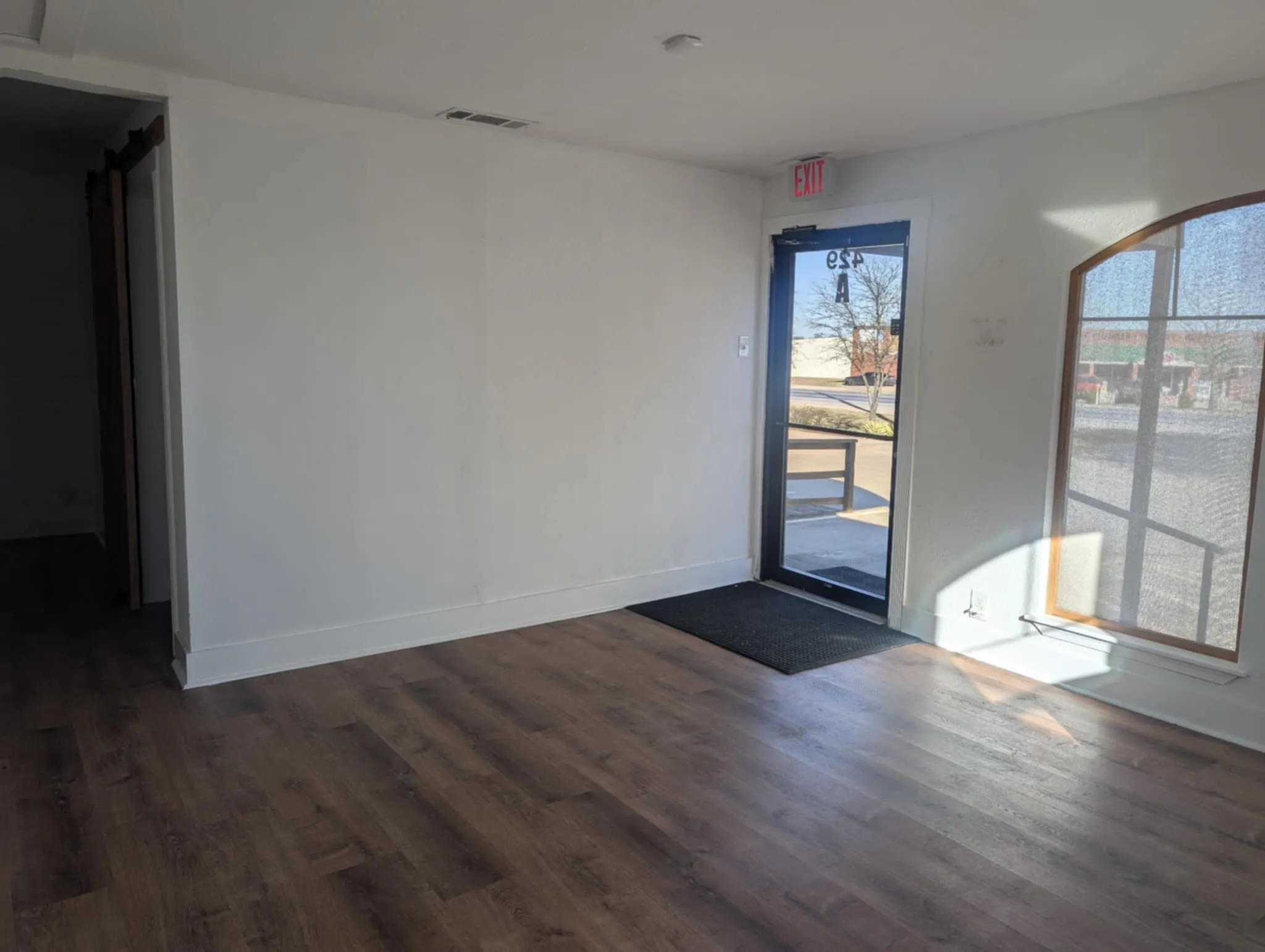 Office For Rent in Ellis County , 429 STATE HIGHWAY 342, Red Oak, Texas 75154, 0, 0, Garage spaces, 0 Sqft, built in 1990, mls#21381052, Real Estate Agent in Red Oak, Homes For Rent in Ellis county, Homes For Rent in Red Oak, Realtor in Red Oak Texas, Real Estate Brokerage Independent Realty Texas, Luminita Cordes Realtor