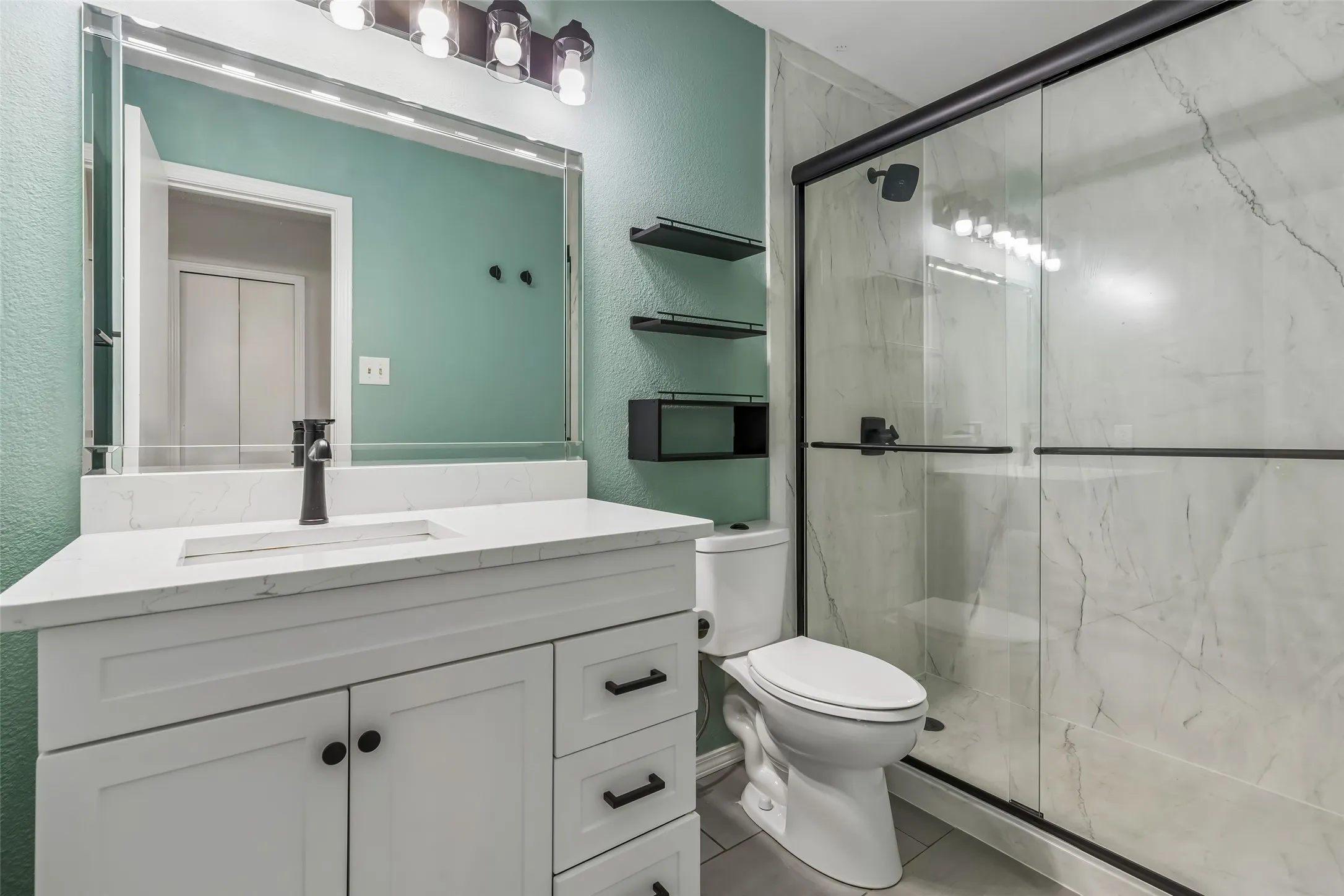Single Family Residence For Rent in Denton County , 3109 Fairgate Drive, Carrollton, Texas 75007, 3 Bedroom, 2 Bathroom, 2 Garage spaces, 1,668 Sqft, built in 1983, mls#21381106, Real Estate Agent in Carrollton, Homes For Rent in Denton county, Homes For Rent in Carrollton, Realtor in Carrollton Texas, Real Estate Brokerage Independent Realty Texas, Luminita Cordes Realtor