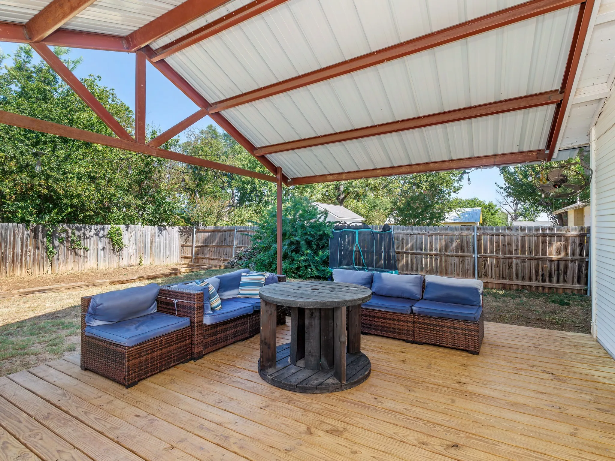 Single Family Residence For Sale in Coleman County , 211 N Nueces Street, Coleman, Texas 76834, 3 Bedroom, 2 Bathroom, 1 Garage spaces, 1,442 Sqft, built in 1930, mls#21381006, Real Estate Agent in Coleman, Homes For Sale in Coleman county, Homes For Sale in Coleman, Realtor in Coleman Texas, Real Estate Brokerage Independent Realty Texas, Luminita Cordes Realtor