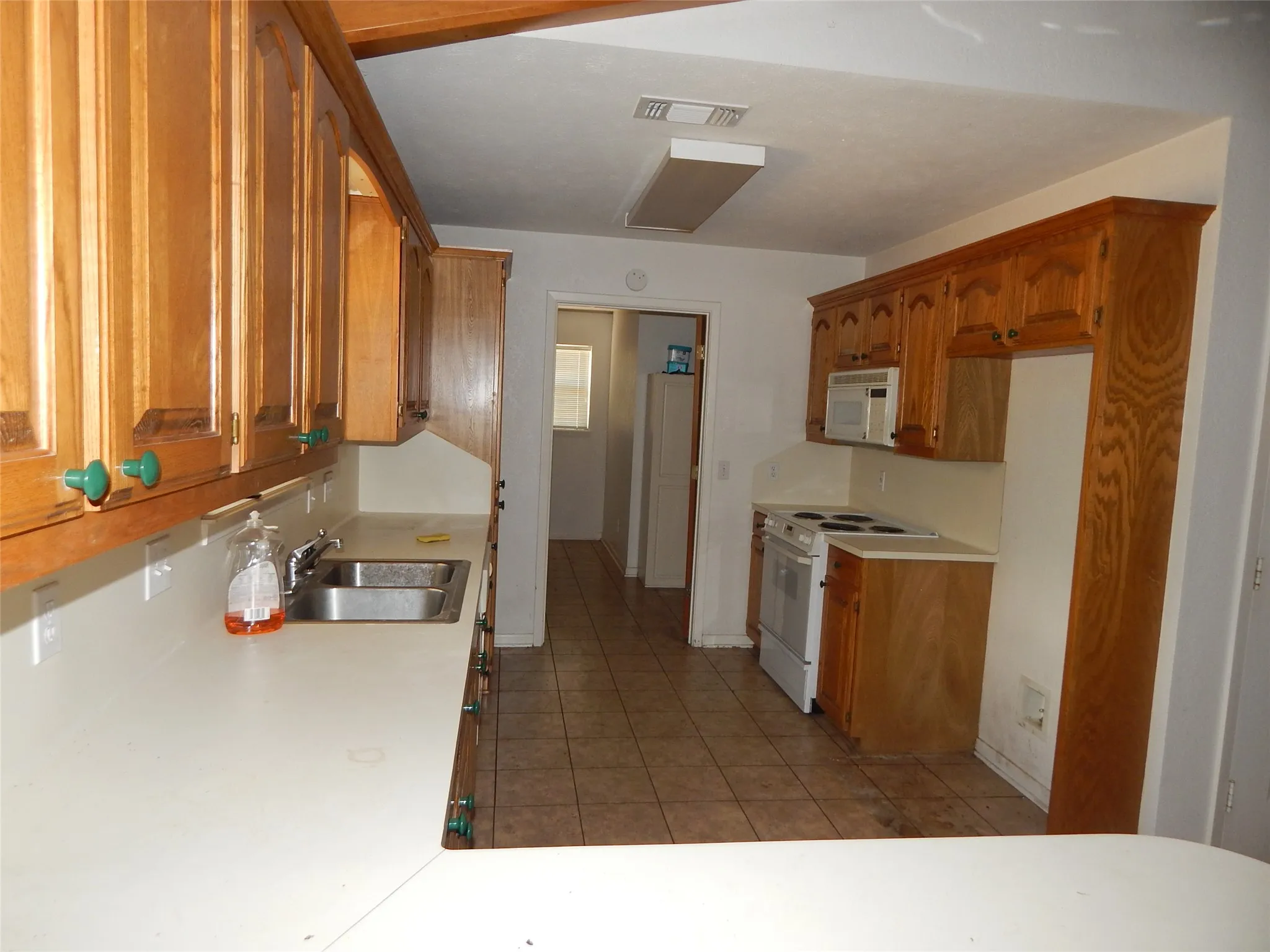 Single Family Residence For Sale in Upshur County , 8267 FM 3358, Gilmer, Texas 75645, 3 Bedroom, 2 Bathroom, 2 Garage spaces, 1,670 Sqft, built in 1996, mls#21381135, Real Estate Agent in Gilmer, Homes For Sale in Upshur county, Homes For Sale in Gilmer, Realtor in Gilmer Texas, Real Estate Brokerage Independent Realty Texas, Luminita Cordes Realtor