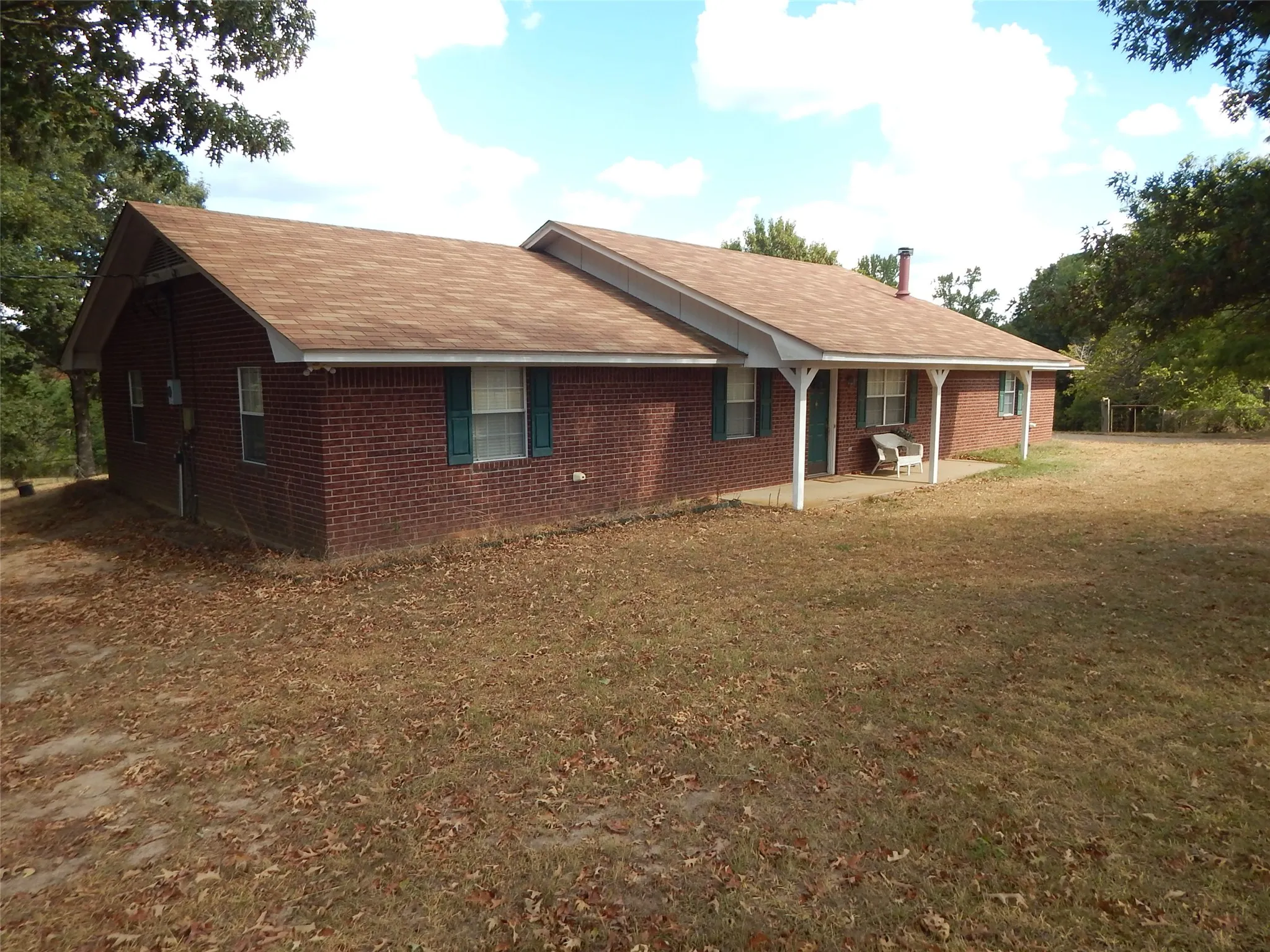 Single Family Residence For Sale in Upshur County , 8267 FM 3358, Gilmer, Texas 75645, 3 Bedroom, 2 Bathroom, 2 Garage spaces, 1,670 Sqft, built in 1996, mls#21381135, Real Estate Agent in Gilmer, Homes For Sale in Upshur county, Homes For Sale in Gilmer, Realtor in Gilmer Texas, Real Estate Brokerage Independent Realty Texas, Luminita Cordes Realtor