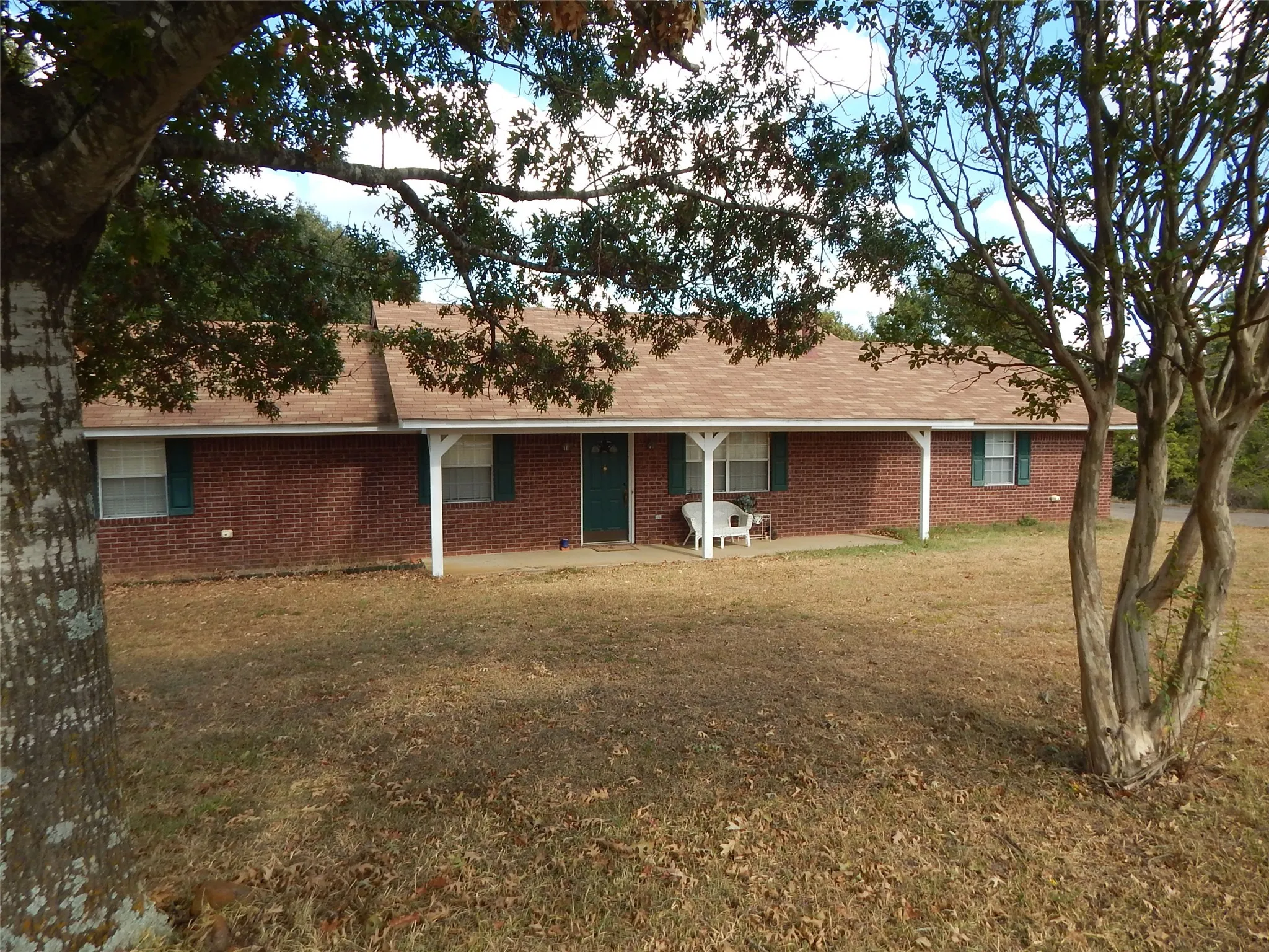 Single Family Residence For Sale in Upshur County , 8267 FM 3358, Gilmer, Texas 75645, 3 Bedroom, 2 Bathroom, 2 Garage spaces, 1,670 Sqft, built in 1996, mls#21381135, Real Estate Agent in Gilmer, Homes For Sale in Upshur county, Homes For Sale in Gilmer, Realtor in Gilmer Texas, Real Estate Brokerage Independent Realty Texas, Luminita Cordes Realtor