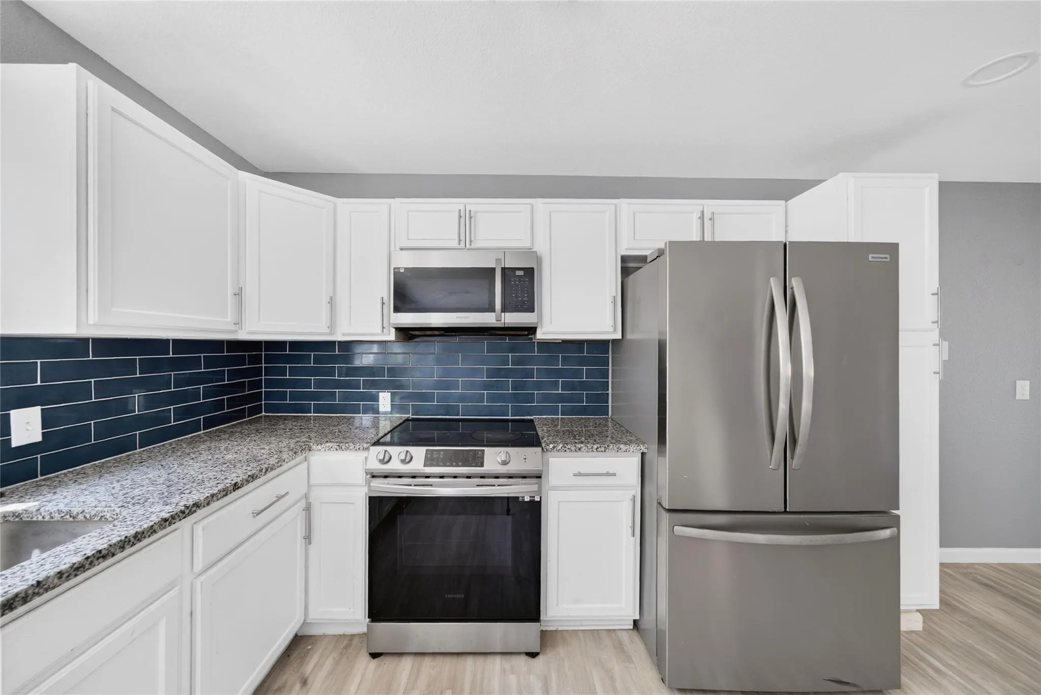 Single Family Residence For Rent in Tarrant County , 5016 Senator Drive, Fort Worth, Texas 76244, 4 Bedroom, 3 Bathroom, 2 Garage spaces, 2,527 Sqft, built in 2003, mls#21380186, Real Estate Agent in Fort Worth, Homes For Rent in Tarrant county, Homes For Rent in Fort Worth, Realtor in Fort Worth Texas, Real Estate Brokerage Independent Realty Texas, Luminita Cordes Realtor