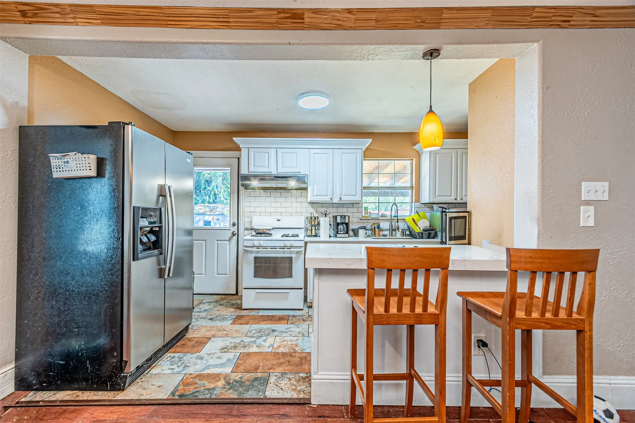 Single Family Residence For Sale in Dallas County , 305 Chandler Drive, Garland, Texas 75040, 3 Bedroom, 1 Bathroom, Garage spaces, 1,056 Sqft, built in 1952, mls#21381176, Real Estate Agent in Garland, Homes For Sale in Dallas county, Homes For Sale in Garland, Realtor in Garland Texas, Real Estate Brokerage Independent Realty Texas, Luminita Cordes Realtor