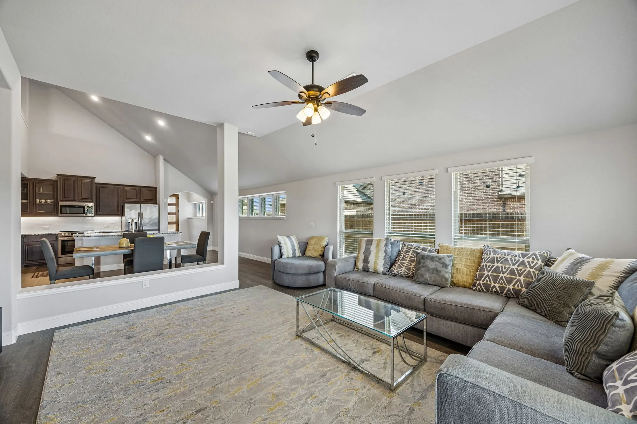 Single Family Residence For Sale in Ellis County , 209 Perennial Way, Waxahachie, Texas 75165, 4 Bedroom, 3 Bathroom, 2 Garage spaces, 2,399 Sqft, built in 2022, mls#21363236, Real Estate Agent in Waxahachie, Homes For Sale in Ellis county, Homes For Sale in Waxahachie, Realtor in Waxahachie Texas, Real Estate Brokerage Independent Realty Texas, Luminita Cordes Realtor