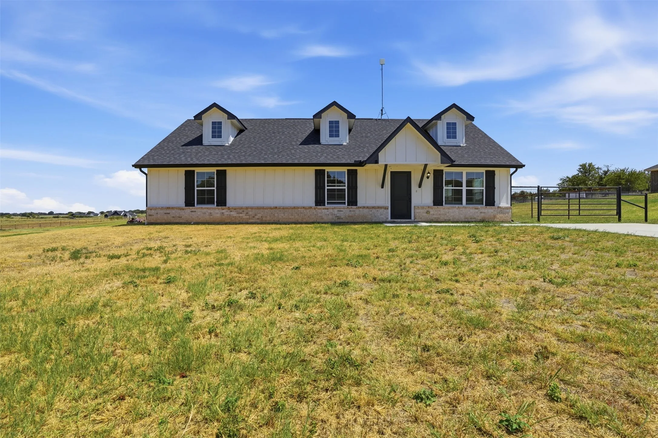 Single Family Residence For Rent in Parker County , 3809 Pine Road, Poolville, Texas 76487, 3 Bedroom, 2 Bathroom, Garage spaces, 1,380 Sqft, built in 2024, mls#21381060, Real Estate Agent in Poolville, Homes For Rent in Parker county, Homes For Rent in Poolville, Realtor in Poolville Texas, Real Estate Brokerage Independent Realty Texas, Luminita Cordes Realtor