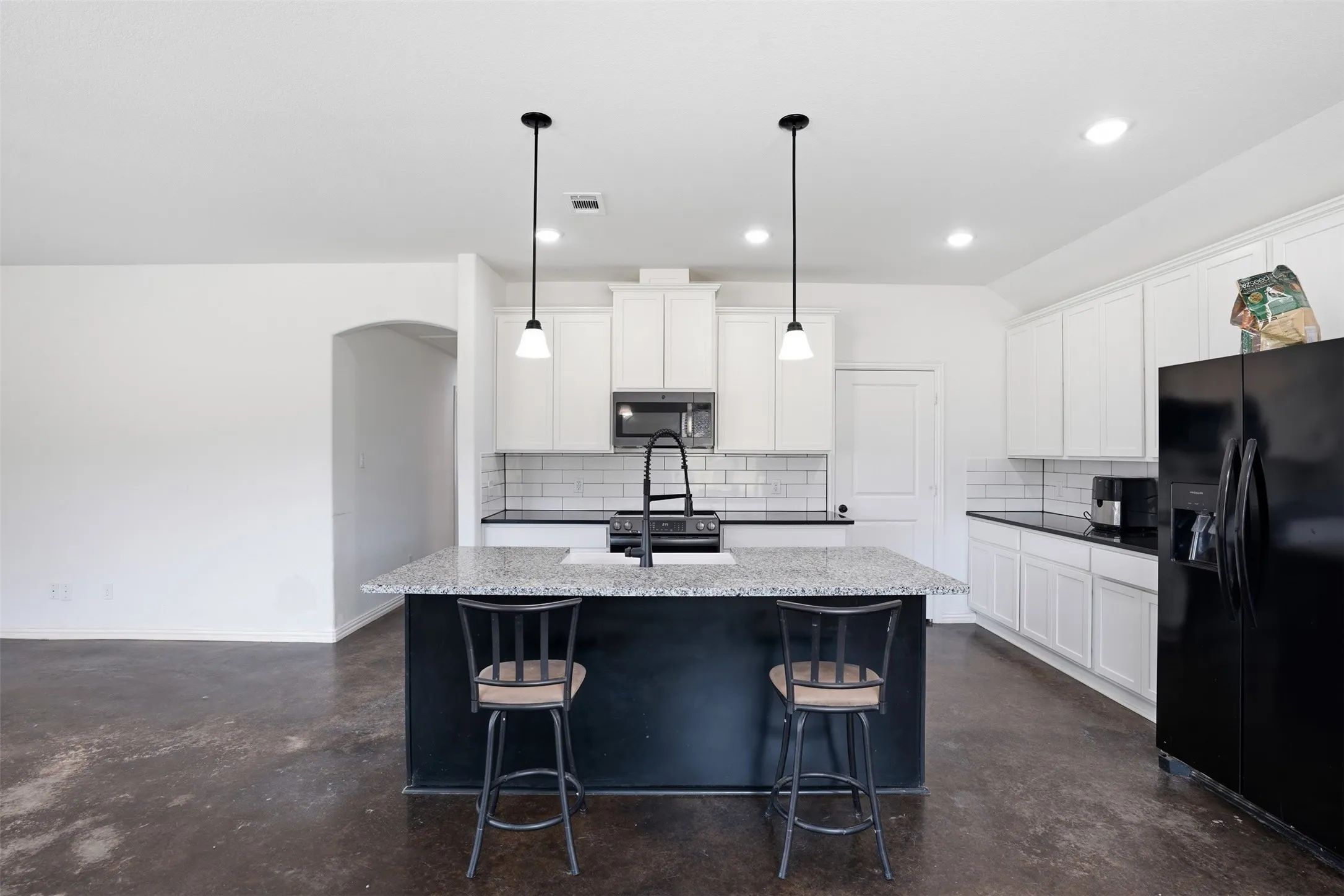 Single Family Residence For Rent in Parker County , 3809 Pine Road, Poolville, Texas 76487, 3 Bedroom, 2 Bathroom, Garage spaces, 1,380 Sqft, built in 2024, mls#21381060, Real Estate Agent in Poolville, Homes For Rent in Parker county, Homes For Rent in Poolville, Realtor in Poolville Texas, Real Estate Brokerage Independent Realty Texas, Luminita Cordes Realtor