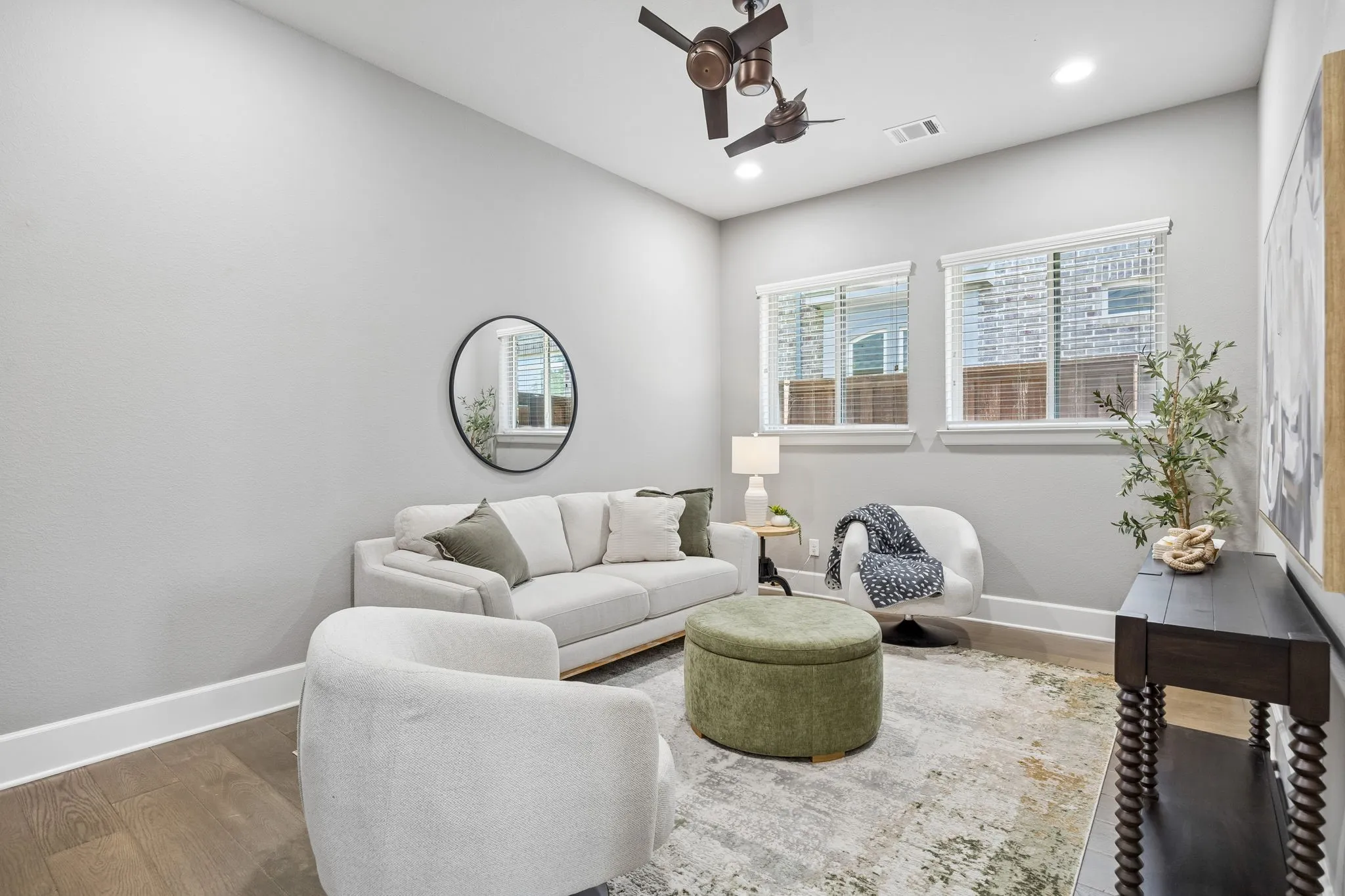 Single Family Residence For Rent in Denton County , 4550 Honeyvine Lane, Prosper, Texas 75078, 4 Bedroom, 5 Bathroom, 3 Garage spaces, 5,164 Sqft, built in 2015, mls#21381071, Real Estate Agent in Prosper, Homes For Rent in Denton county, Homes For Rent in Prosper, Realtor in Prosper Texas, Real Estate Brokerage Independent Realty Texas, Luminita Cordes Realtor