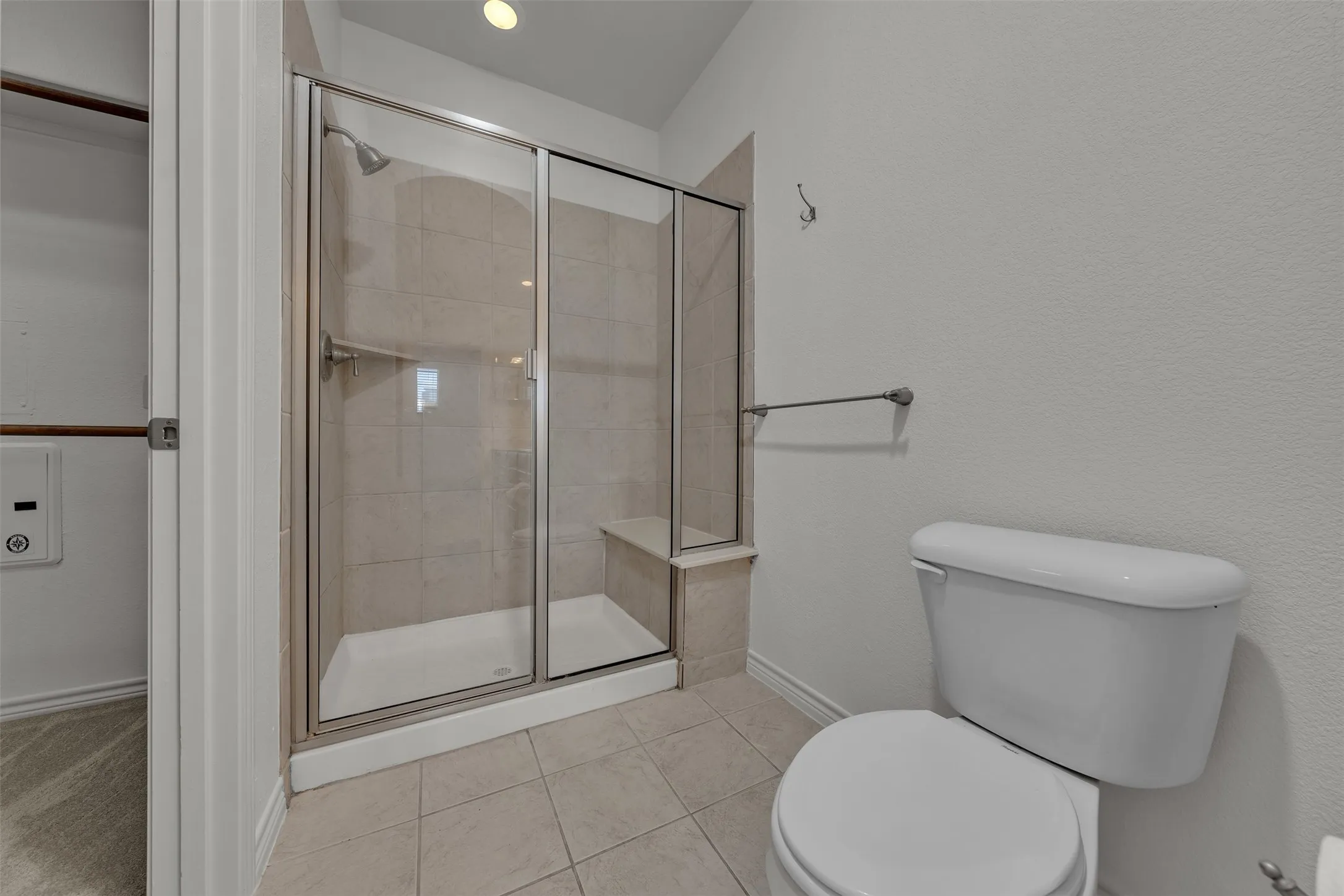 Condominium For Sale in Tarrant County , 950 Henderson Street 1214, Fort Worth, Texas 76102, 1 Bedroom, 2 Bathroom, Garage spaces, 1,013 Sqft, built in 2007, mls#21376321, Real Estate Agent in Fort Worth, Homes For Sale in Tarrant county, Homes For Sale in Fort Worth, Realtor in Fort Worth Texas, Real Estate Brokerage Independent Realty Texas, Luminita Cordes Realtor
