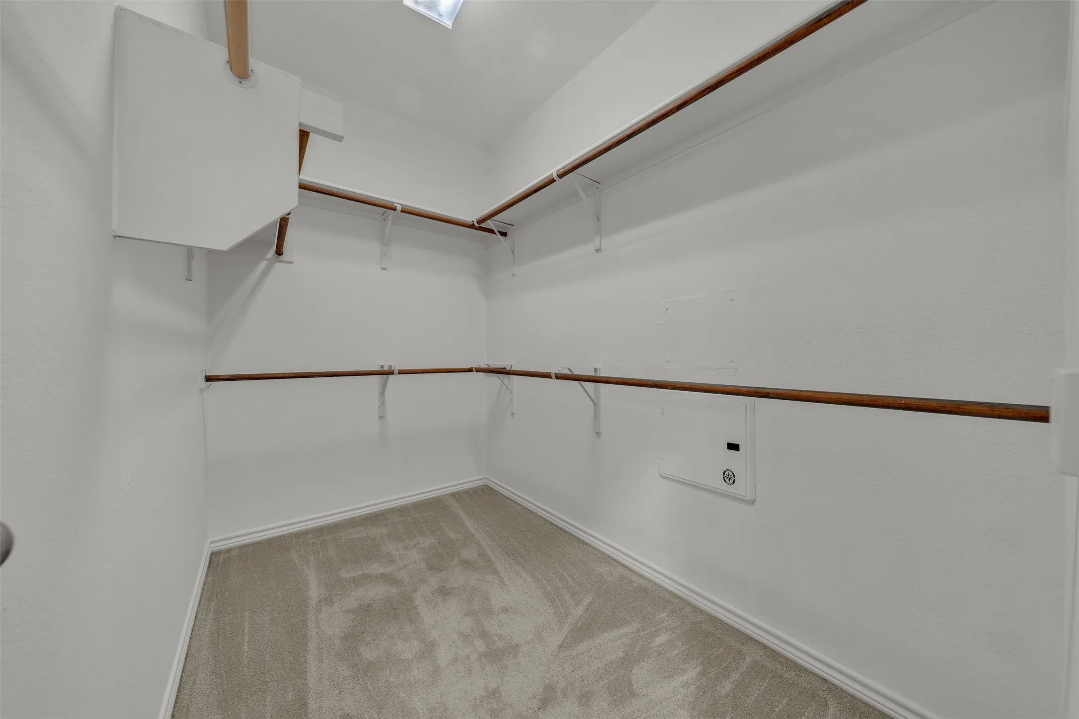 Condominium For Sale in Tarrant County , 950 Henderson Street 1214, Fort Worth, Texas 76102, 1 Bedroom, 2 Bathroom, Garage spaces, 1,013 Sqft, built in 2007, mls#21376321, Real Estate Agent in Fort Worth, Homes For Sale in Tarrant county, Homes For Sale in Fort Worth, Realtor in Fort Worth Texas, Real Estate Brokerage Independent Realty Texas, Luminita Cordes Realtor