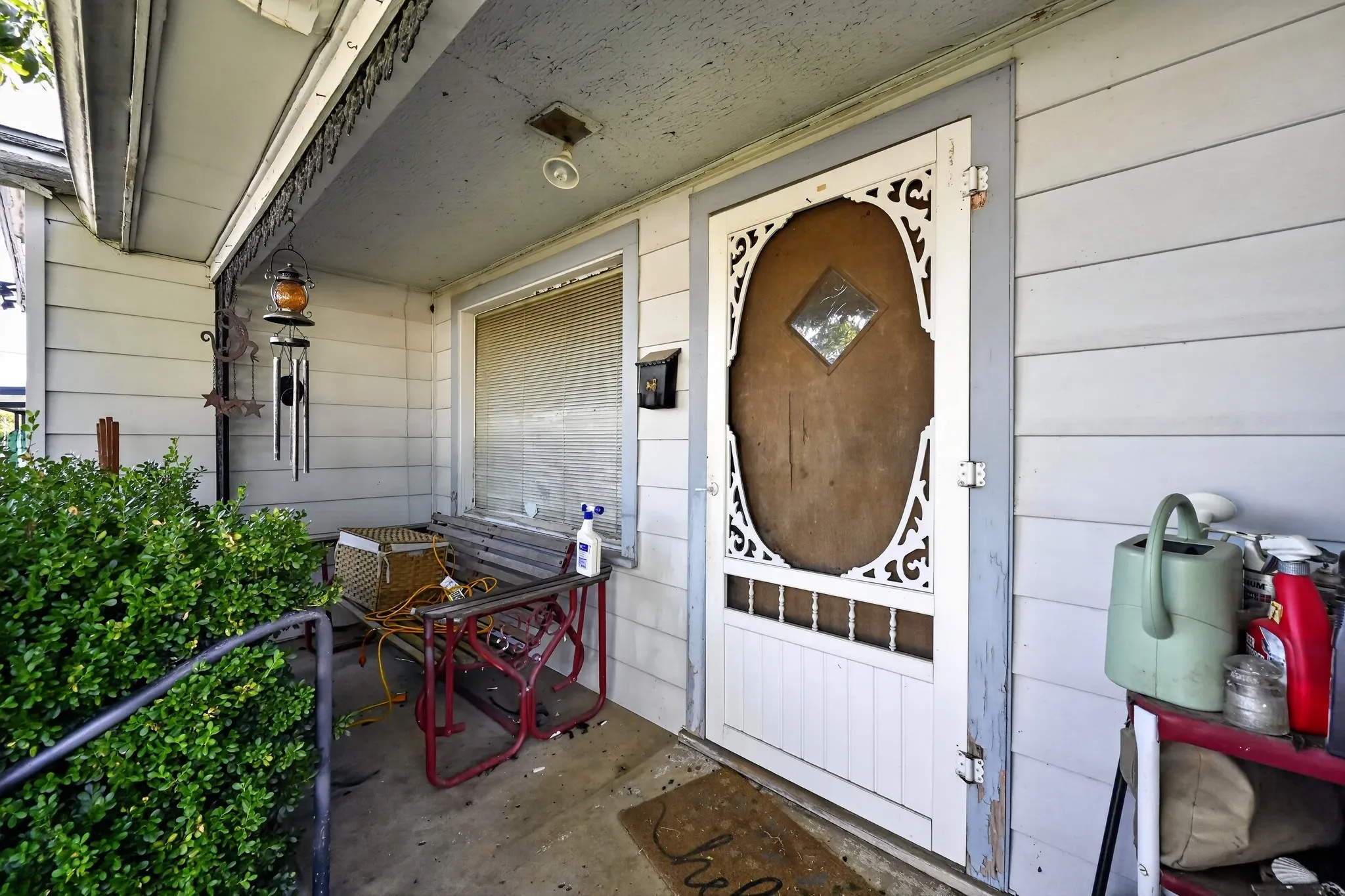 Single Family Residence For Sale in Callahan County , 525 Chestnut Street, Baird, Texas 79504, 3 Bedroom, 1 Bathroom, 1 Garage spaces, 1,162 Sqft, built in 1940, mls#21381187, Real Estate Agent in Baird, Homes For Sale in Callahan county, Homes For Sale in Baird, Realtor in Baird Texas, Real Estate Brokerage Independent Realty Texas, Luminita Cordes Realtor