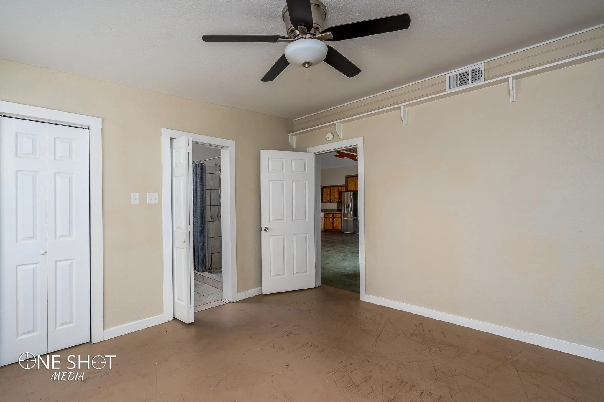 Single Family Residence For Rent in Taylor County , 542 Mccartney Lane, Tye, Texas 79563, 3 Bedroom, 2 Bathroom, Garage spaces, 1,650 Sqft, built in 2009, mls#21381202, Real Estate Agent in Tye, Homes For Rent in Taylor county, Homes For Rent in Tye, Realtor in Tye Texas, Real Estate Brokerage Independent Realty Texas, Luminita Cordes Realtor