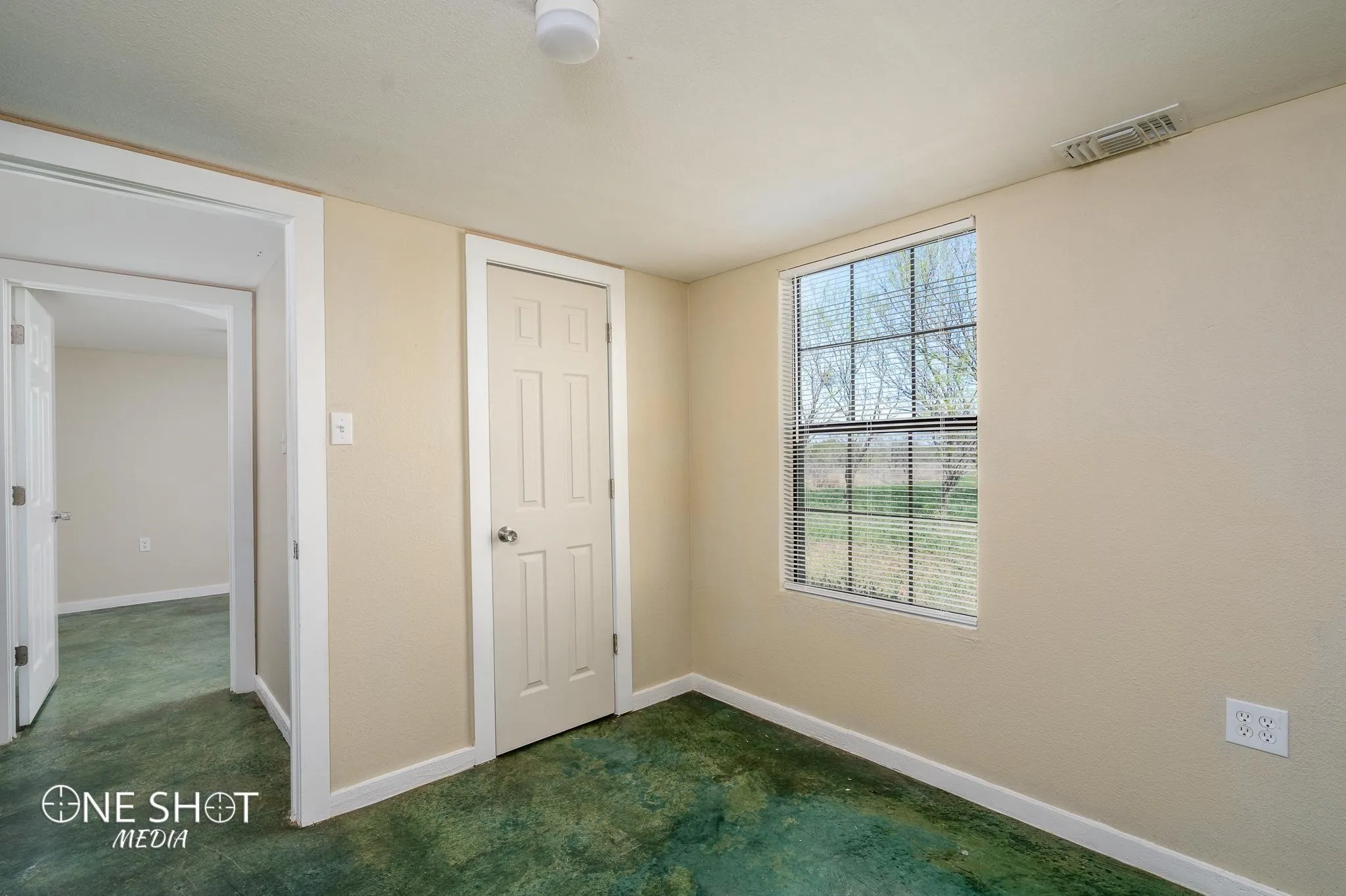 Single Family Residence For Rent in Taylor County , 542 Mccartney Lane, Tye, Texas 79563, 3 Bedroom, 2 Bathroom, Garage spaces, 1,650 Sqft, built in 2009, mls#21381202, Real Estate Agent in Tye, Homes For Rent in Taylor county, Homes For Rent in Tye, Realtor in Tye Texas, Real Estate Brokerage Independent Realty Texas, Luminita Cordes Realtor