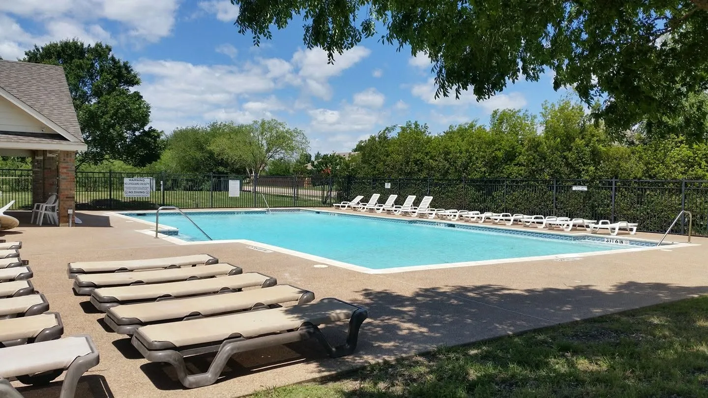 Community pool