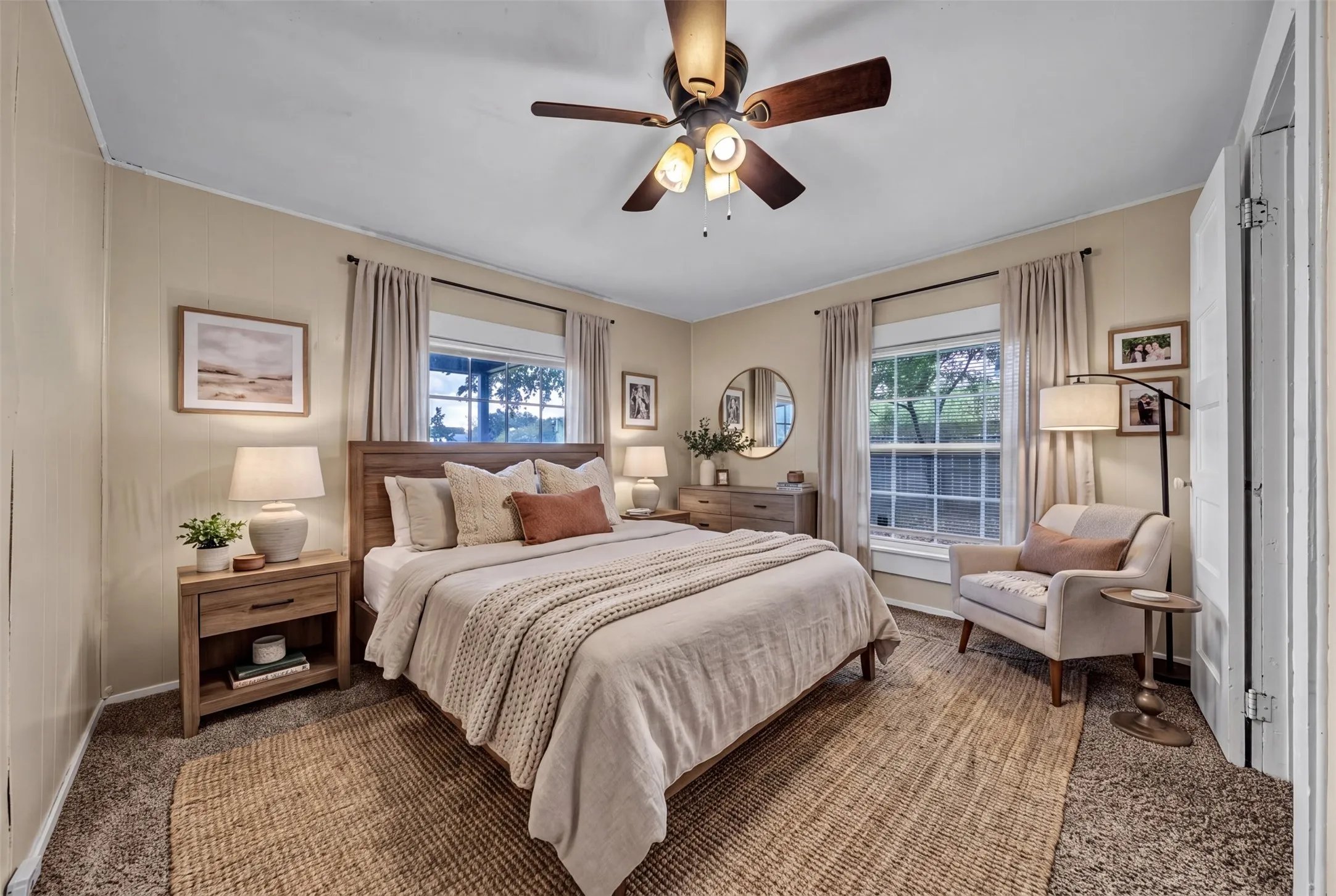 Single Family Residence For Rent in Tarrant County , 107 Brown Street, Mansfield, Texas 76063, 3 Bedroom, 2 Bathroom, Garage spaces, 1,288 Sqft, built in 1930, mls#21381205, Real Estate Agent in Mansfield, Homes For Rent in Tarrant county, Homes For Rent in Mansfield, Realtor in Mansfield Texas, Real Estate Brokerage Independent Realty Texas, Luminita Cordes Realtor