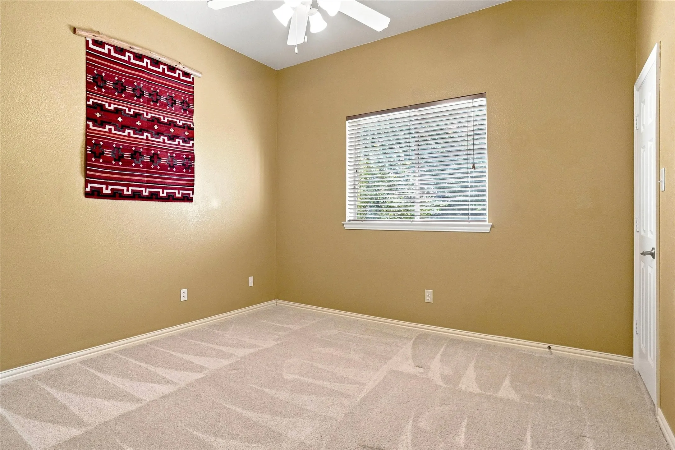 Single Family Residence For Sale in Parker County , 676 Boling Ranch Road, Azle, Texas 76020, 4 Bedroom, 3 Bathroom, 3 Garage spaces, 3,461 Sqft, built in 2002, mls#21370470, Real Estate Agent in Azle, Homes For Sale in Parker county, Homes For Sale in Azle, Realtor in Azle Texas, Real Estate Brokerage Independent Realty Texas, Luminita Cordes Realtor